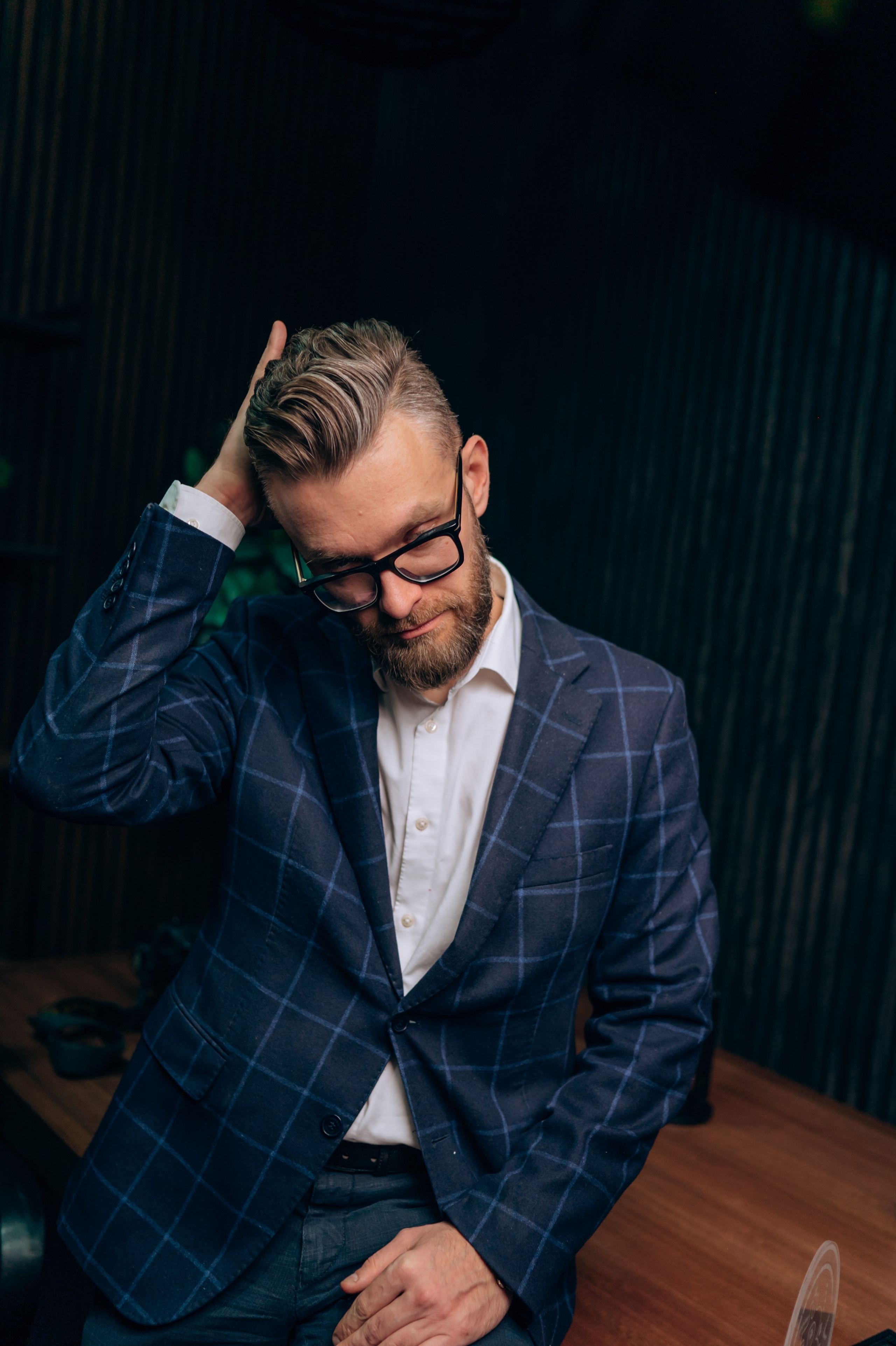 #деловойпортрет #бизнеспортрет #мужскойпортрет #профессиональныйпортрет #портретнаделовую #headshots #businessheadshot #corporateheadshot #геройнафото #студийнаяфотосессия #портретдлярезюме #портретдляLinkedIn #партнерскиепартнёры #мужскойстиль #деловойобраз