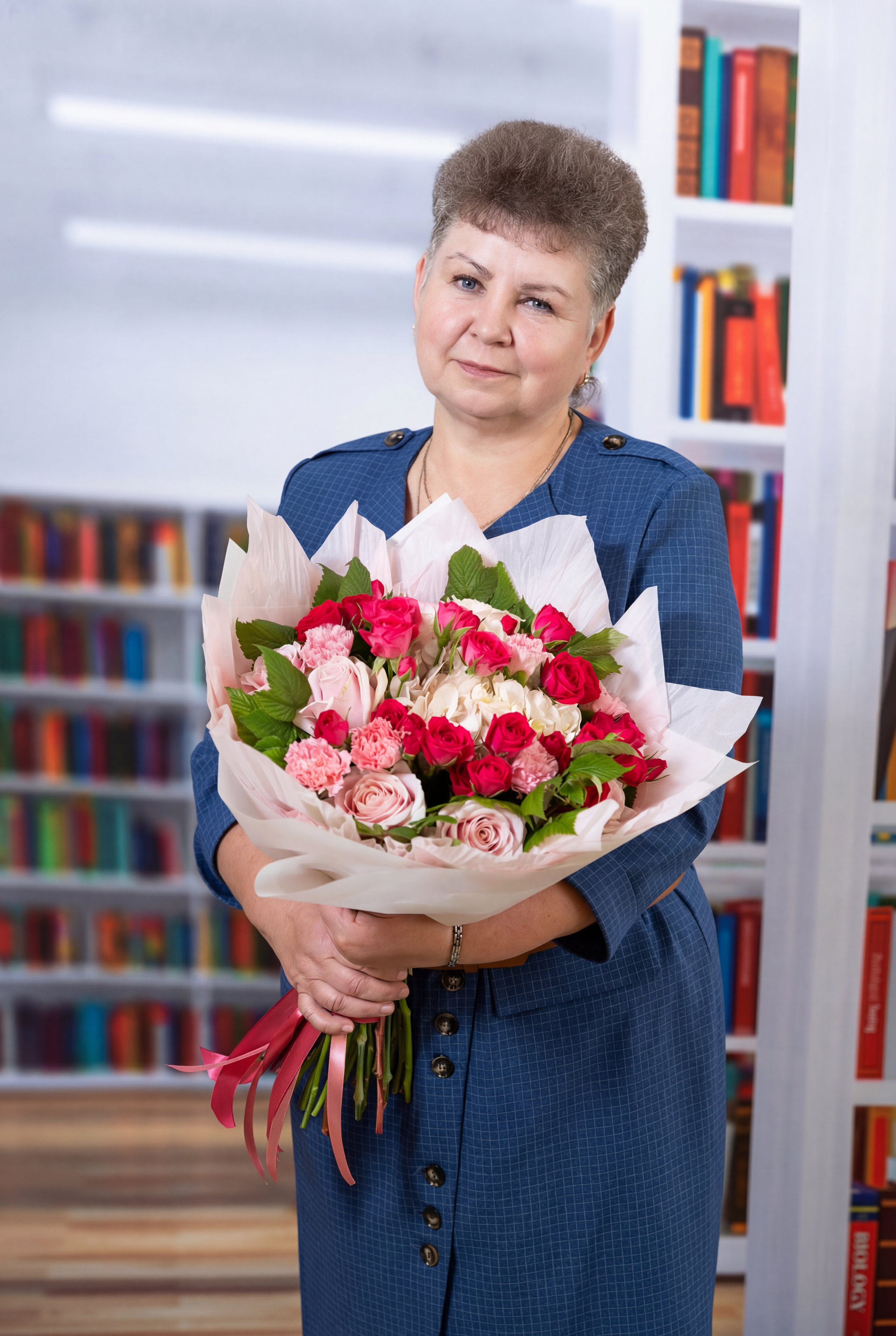 Марафон по Нейросетям ИИ. Шаблоны и дизайны выпускных альбомов и фотокниг