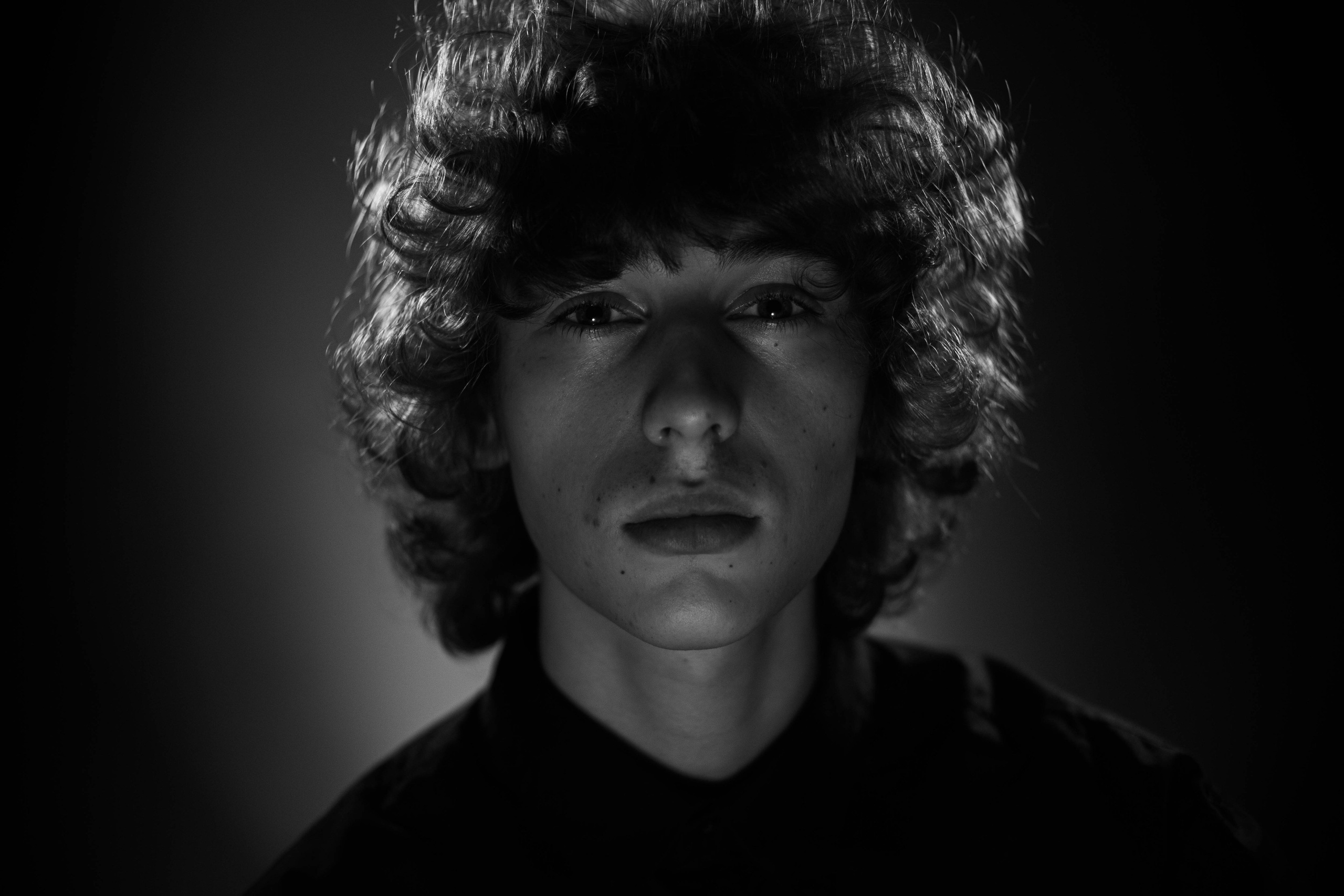 Портреты-соло (не фотосессии). Коммерческий и художественный фотограф и видеограф в Москве Арсений Тургенев