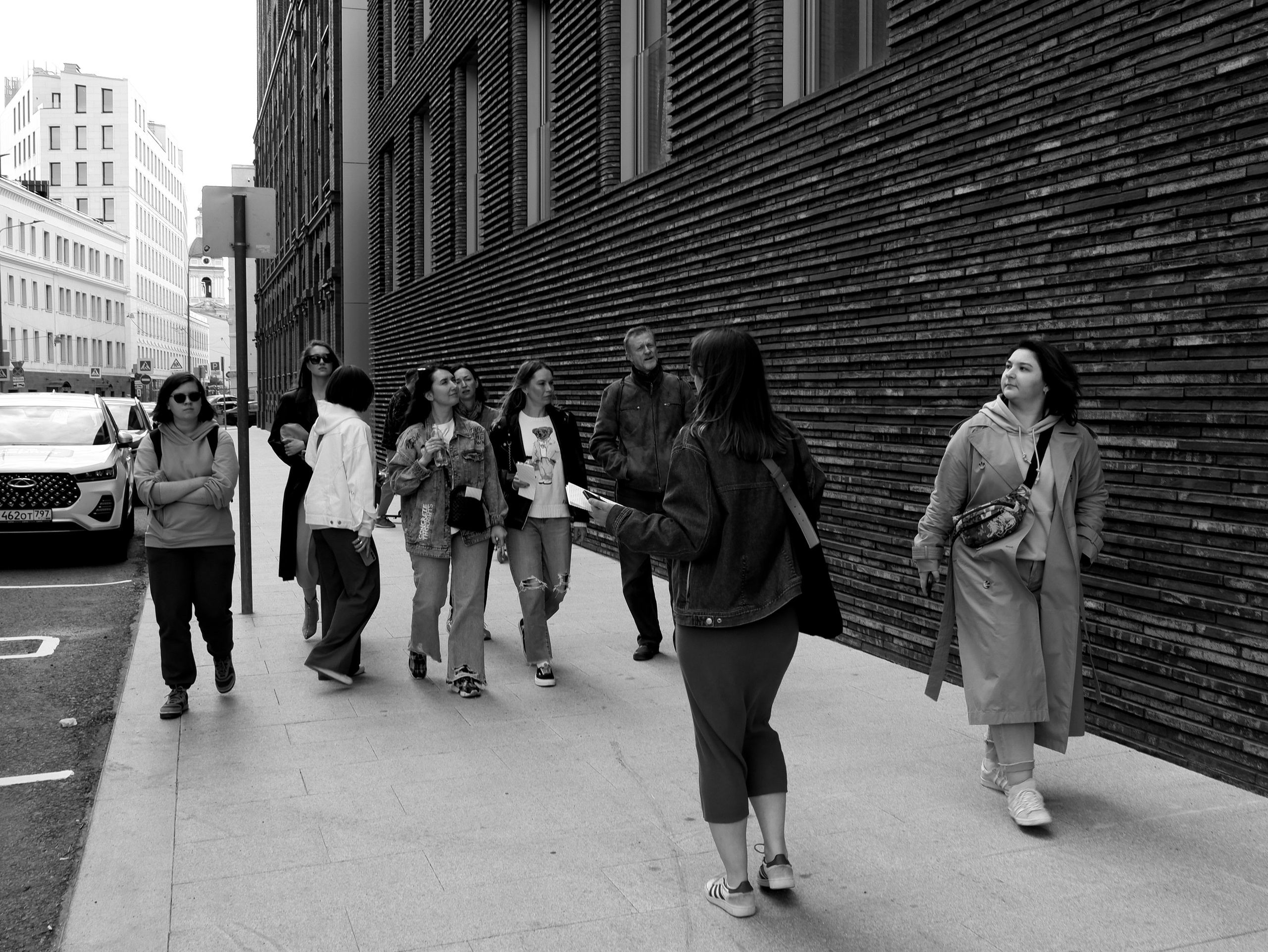 Прогулки с архитектором x A-House. Михаил Мулач | Архитектурный фотограф