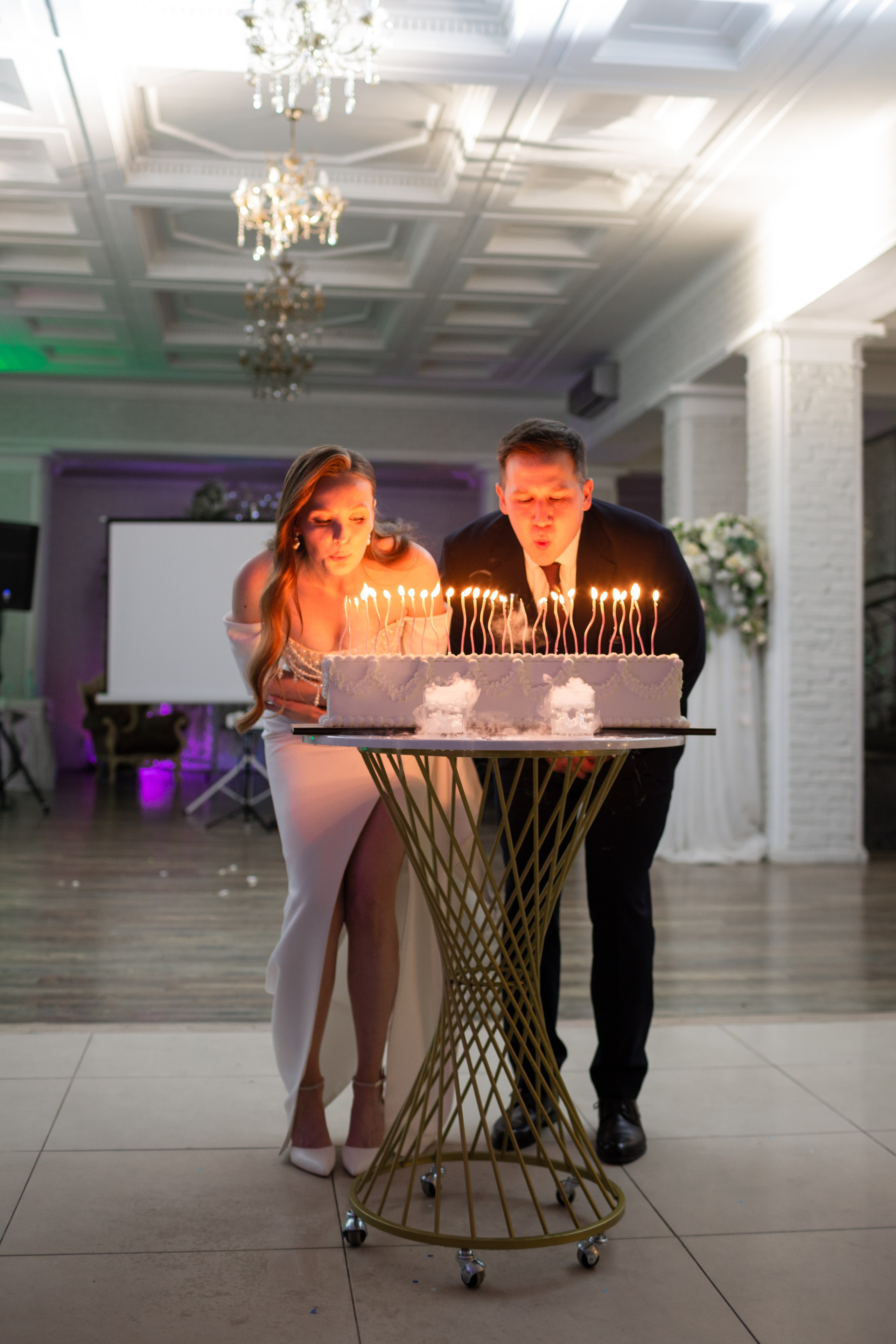 Свадьба в Петербурге в сентябре. Свадебный фотограф Кирилл Белый