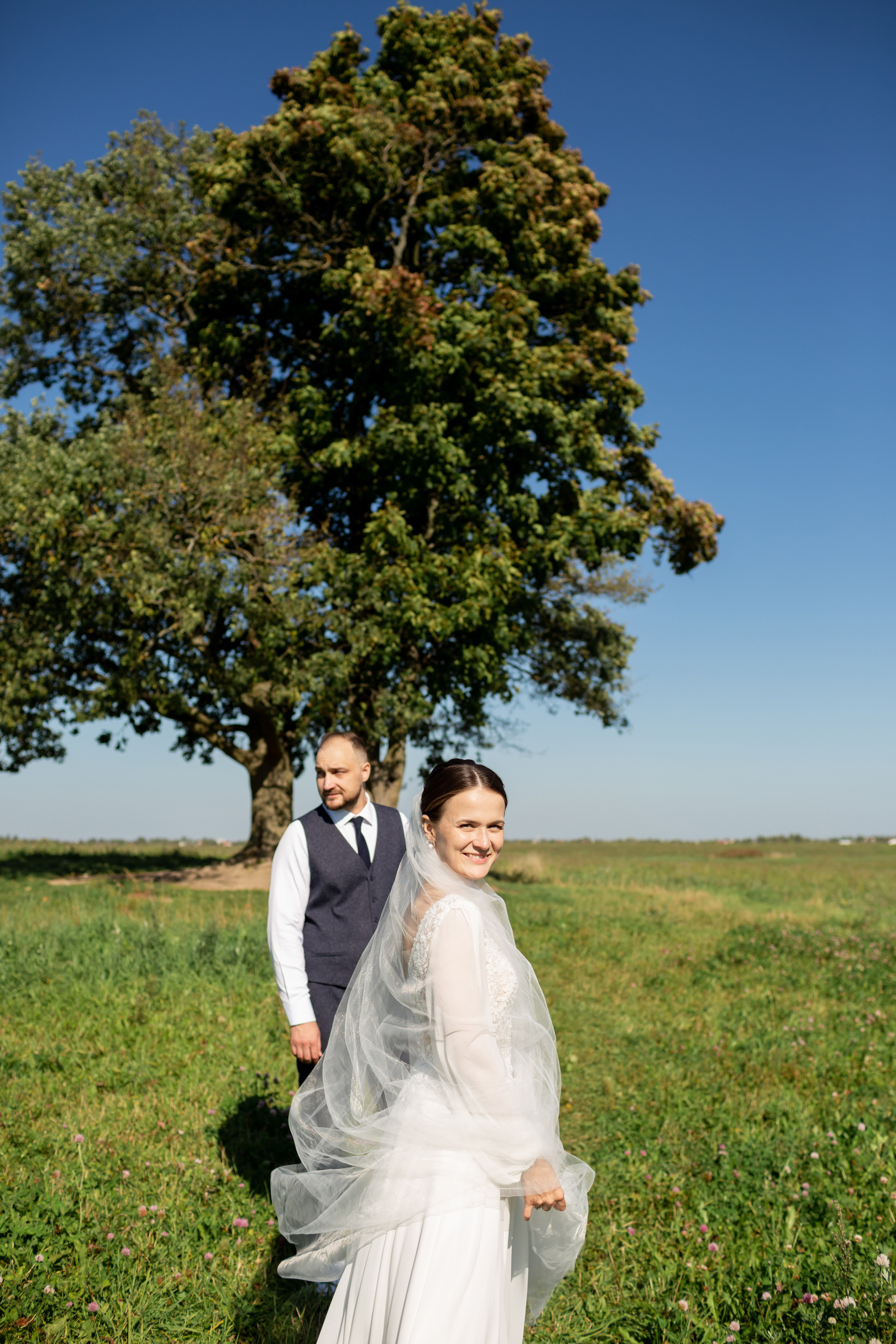Свадебная фотопрогулка в Пушкине. Свадебный фотограф Кирилл Белый