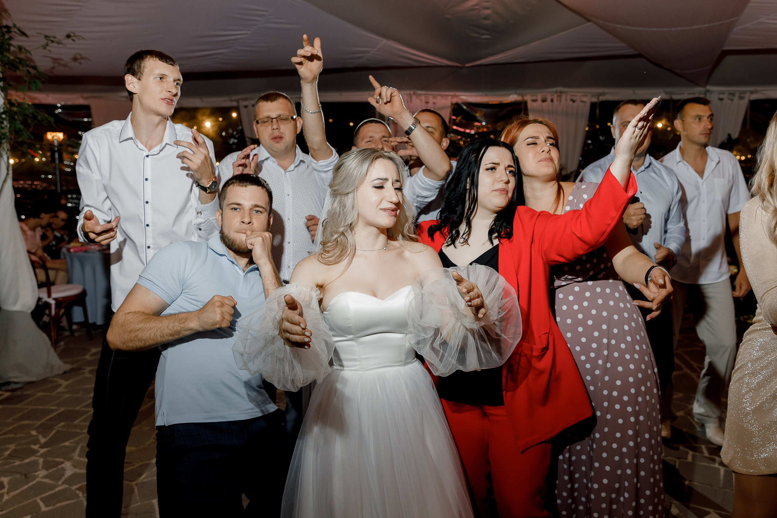 ARTEM & YULIA. Свадебный фотограф в Туле и Москве