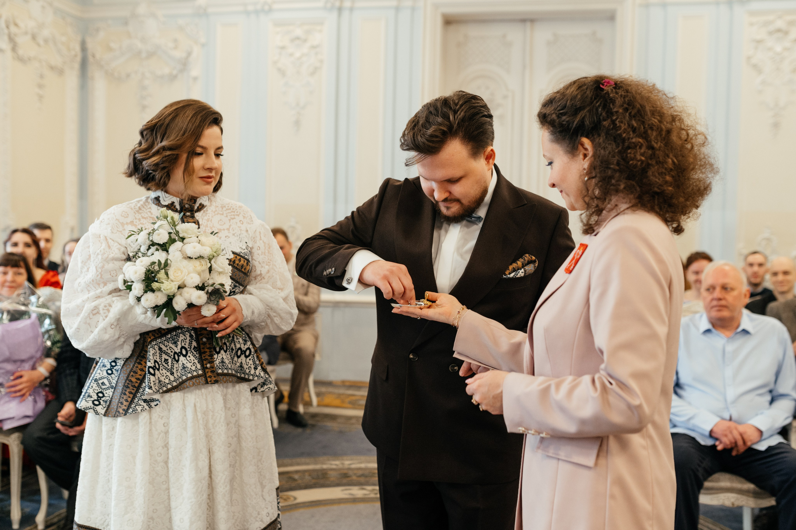 Виктор и Ксения. Свадебный и студийный фотограф Ирина Котикова