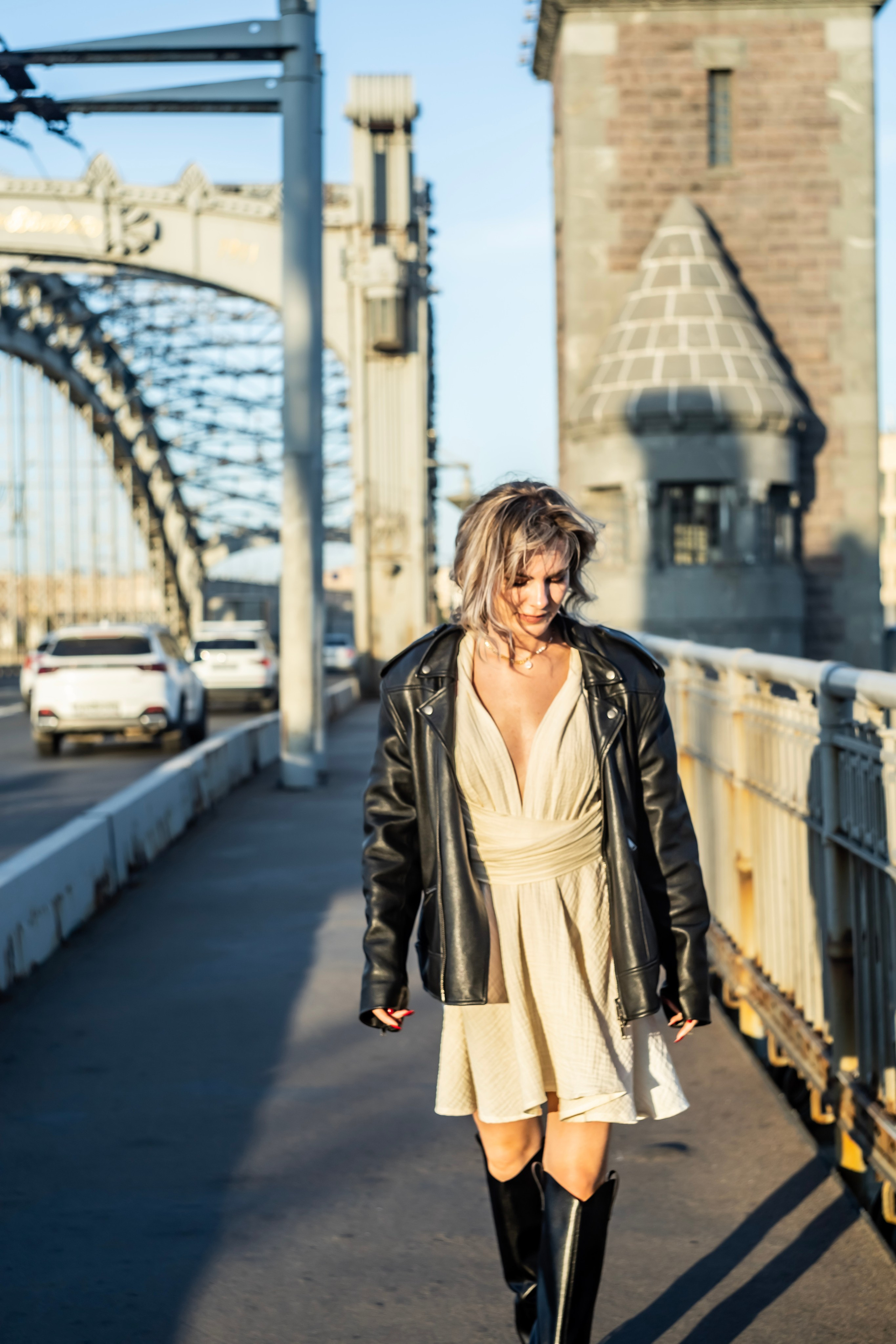 Невская ратуша и Большеохтинский мост (2025). Драчёва Елена портретный фотограф Санкт-Петербург