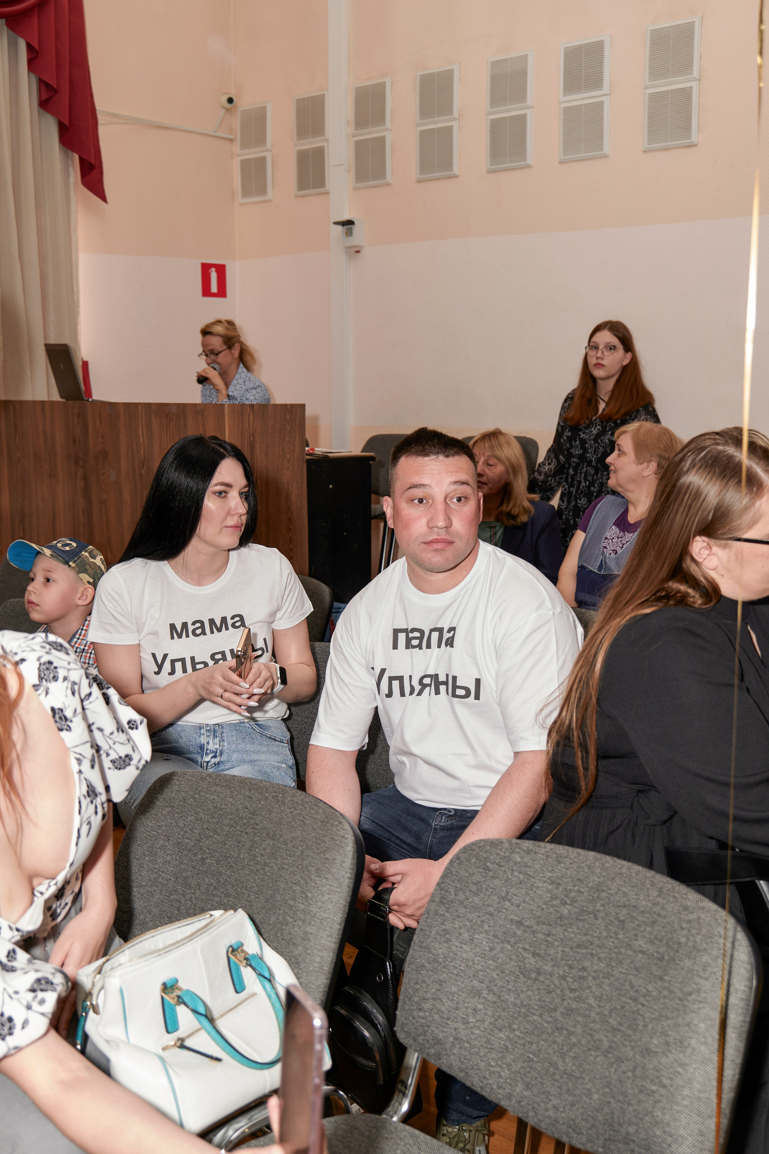 Последний звонок школа 1413. Детский и семейный фотограф г. Москва Оксана Катаджи