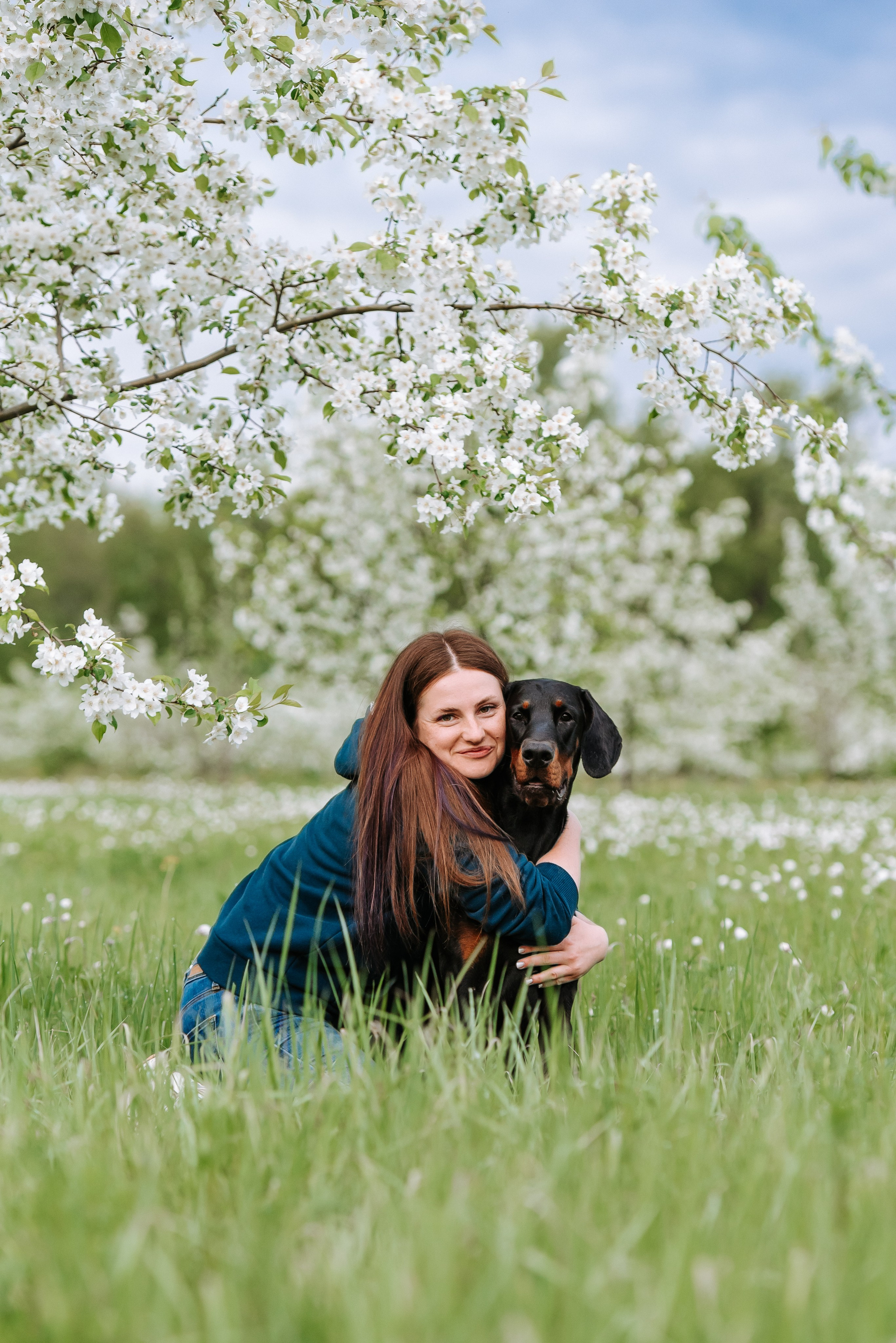 Цветение с доберманами. Фотограф Диана Оленина Красноярск / Братск