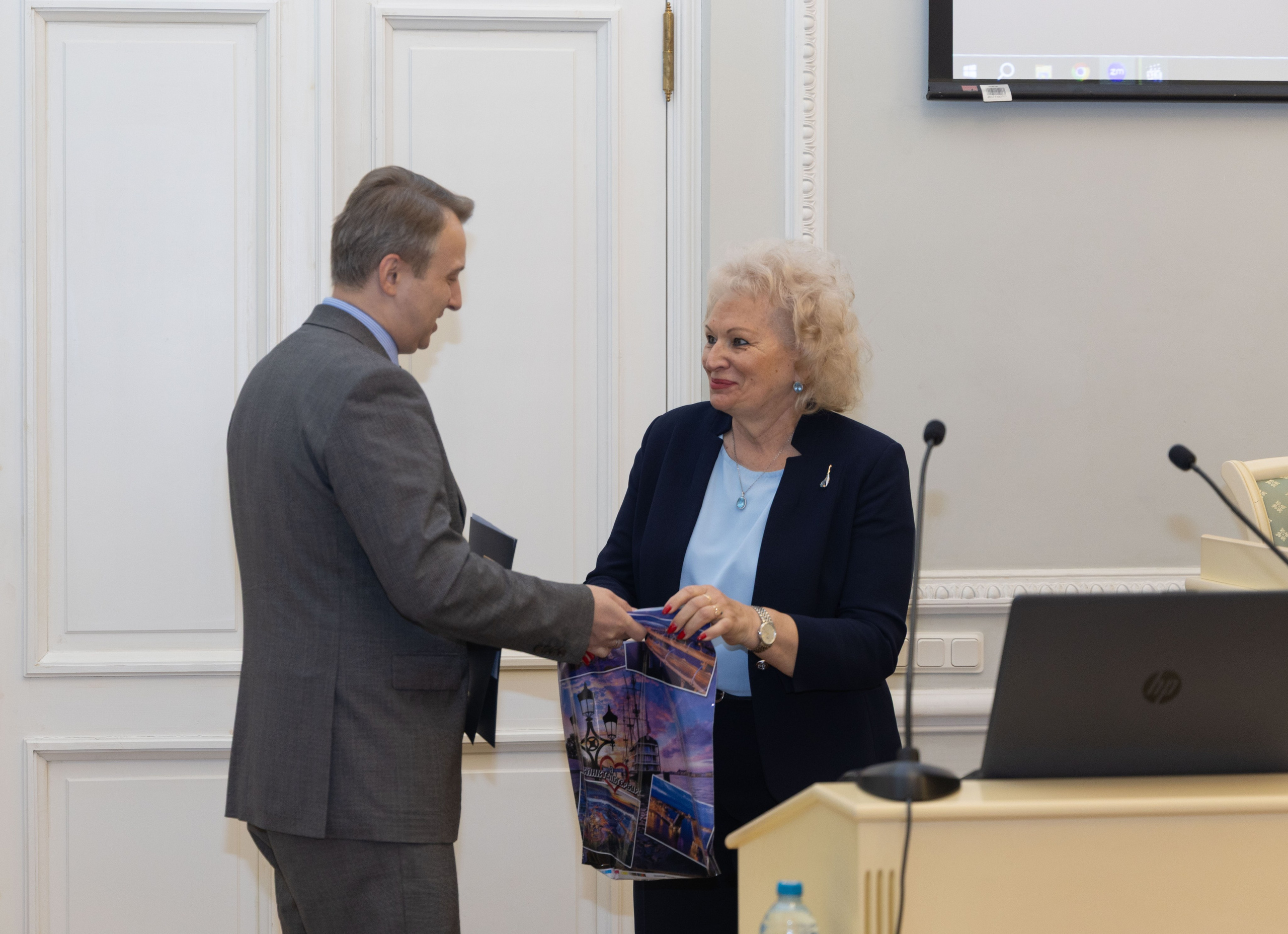 Конференция «Сила в дружбе». Портретный и семейный фотограф Санкт-Петербург