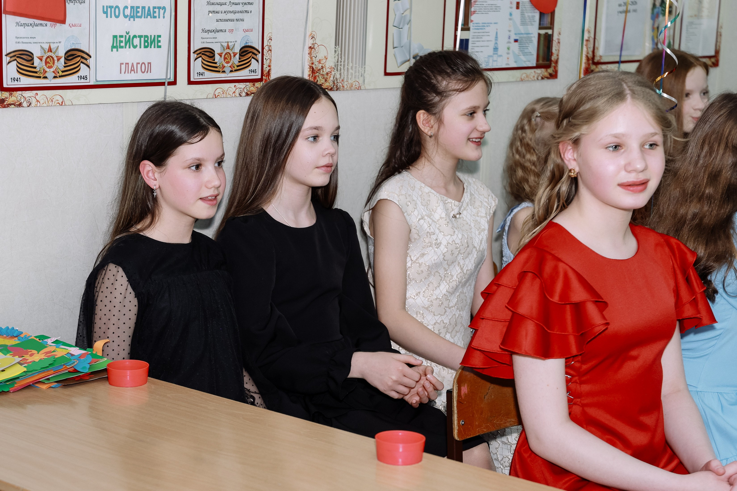 Прощай начальная школа 4б Лицей 28. Фотограф Юлия Мальцева