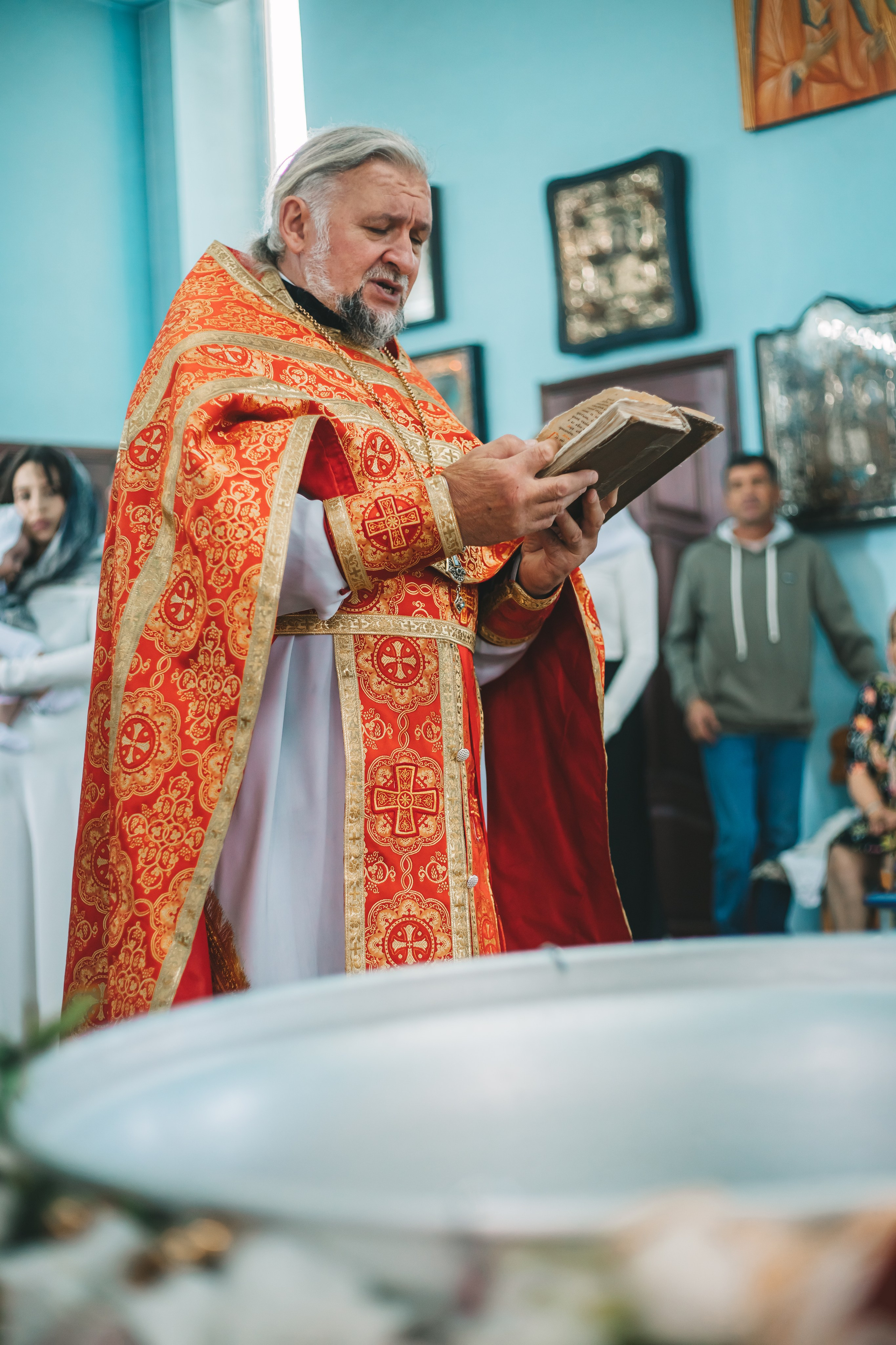 Съемка таинства крещения в Тихорецке. Свадебный и семейный фотограф в Краснодарском крае Мария Данилкина