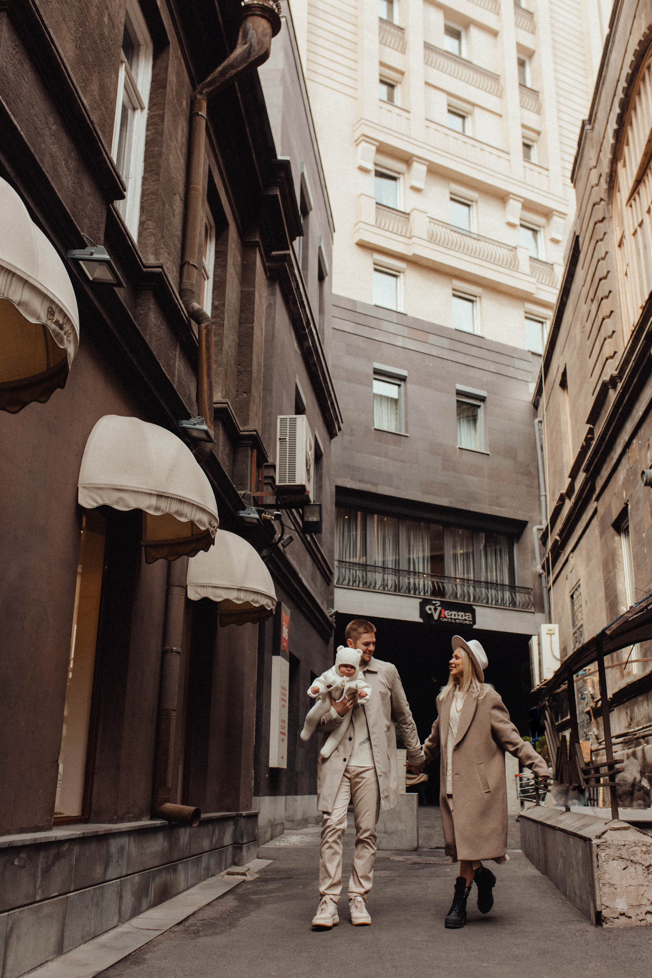 Family street. Свадебный фотограф Анастасия Пальчикова