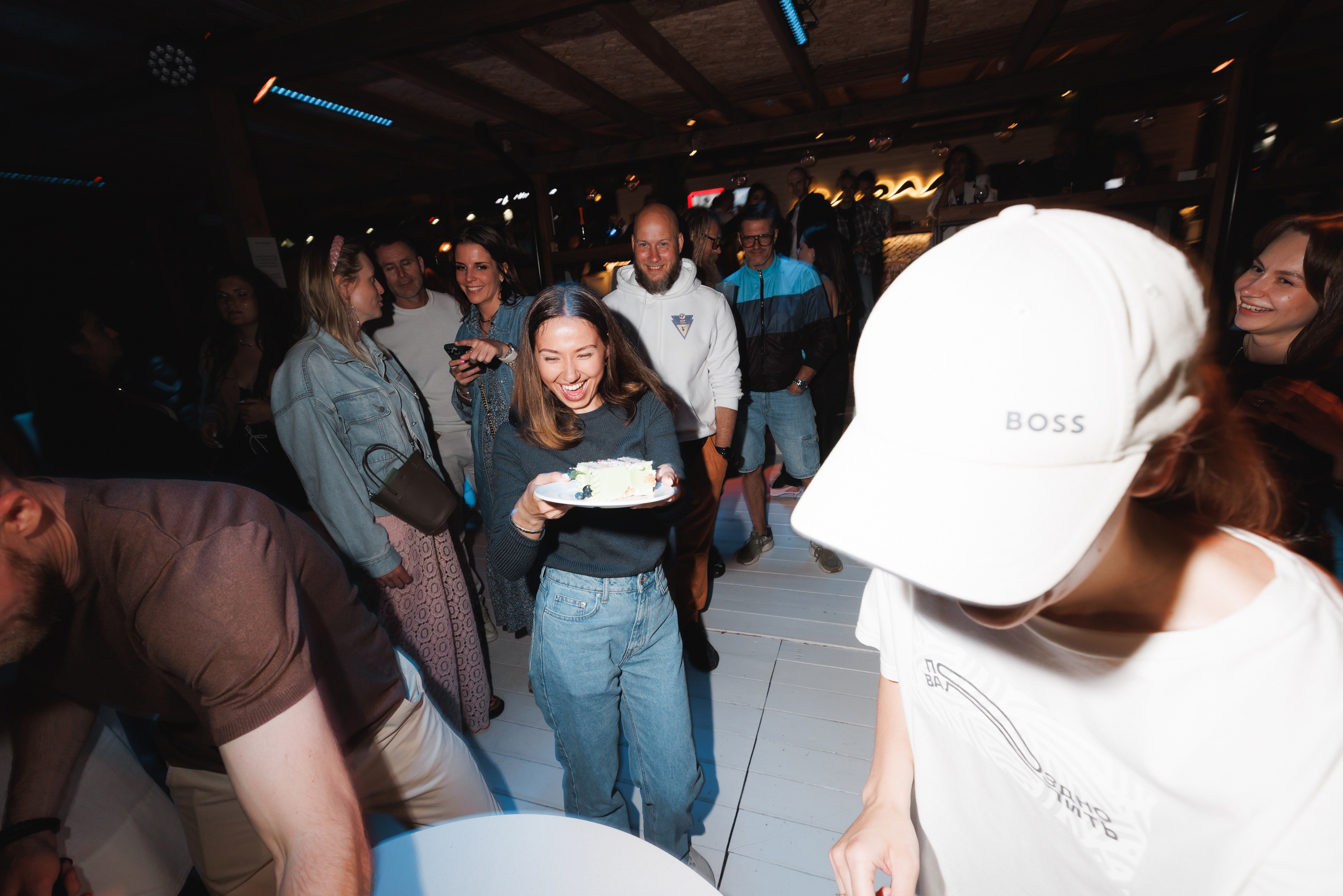 TROPICAL DISCO BIRTHDAY PARTY