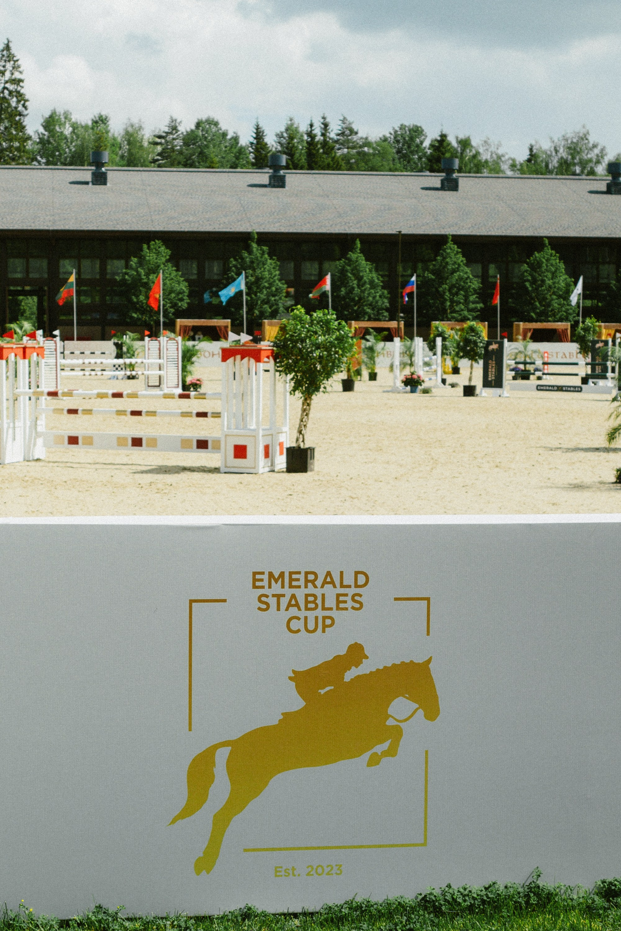 Emerald Stables CUP 2025. Бэкстейдж и репортажный фотограф в Москве Артем Онацко