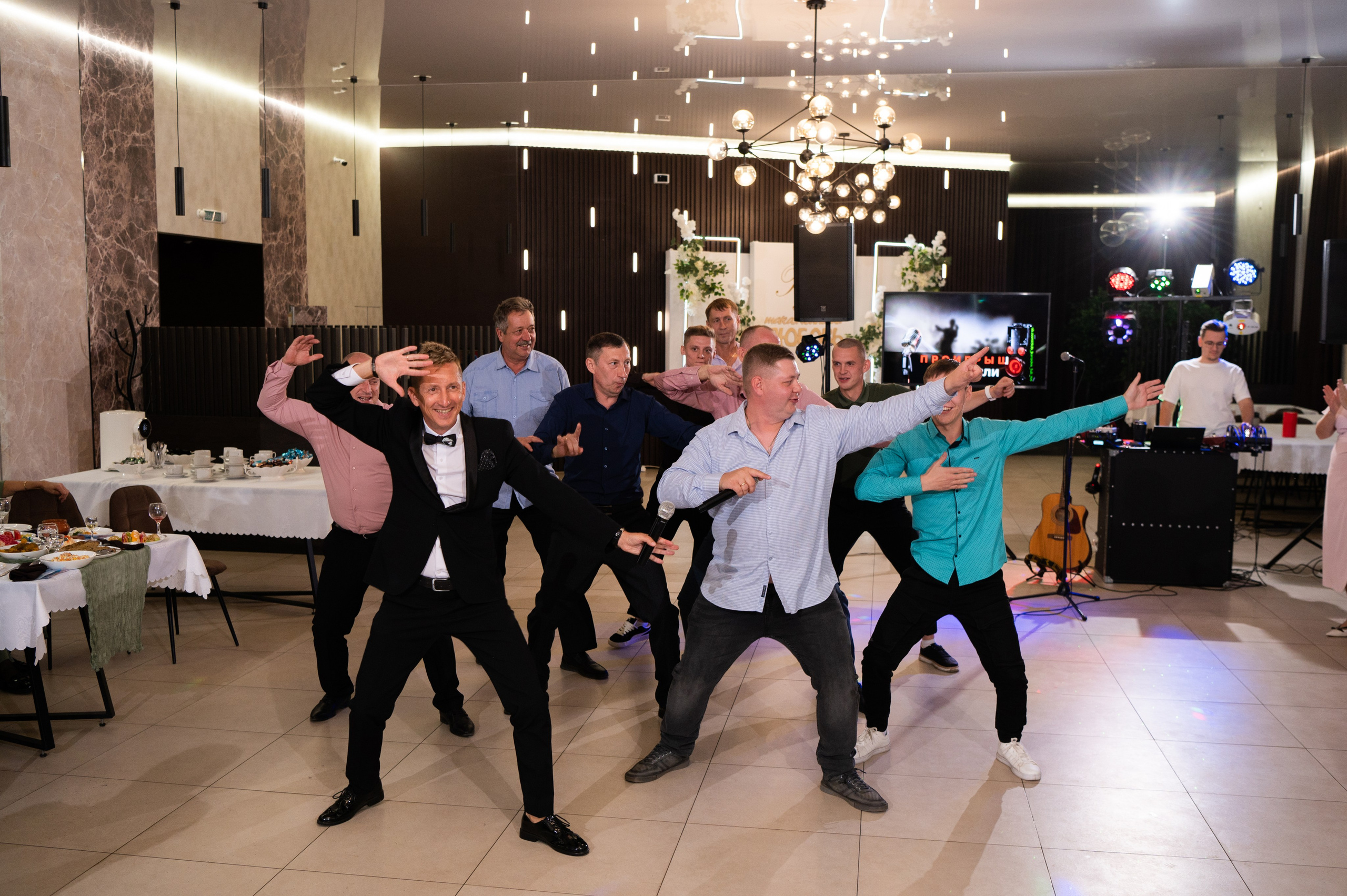 Владислав и Мария 27.09.25 Свадебный день. Свадебный и семейный фотограф Волгоград Анастасия Садовникова