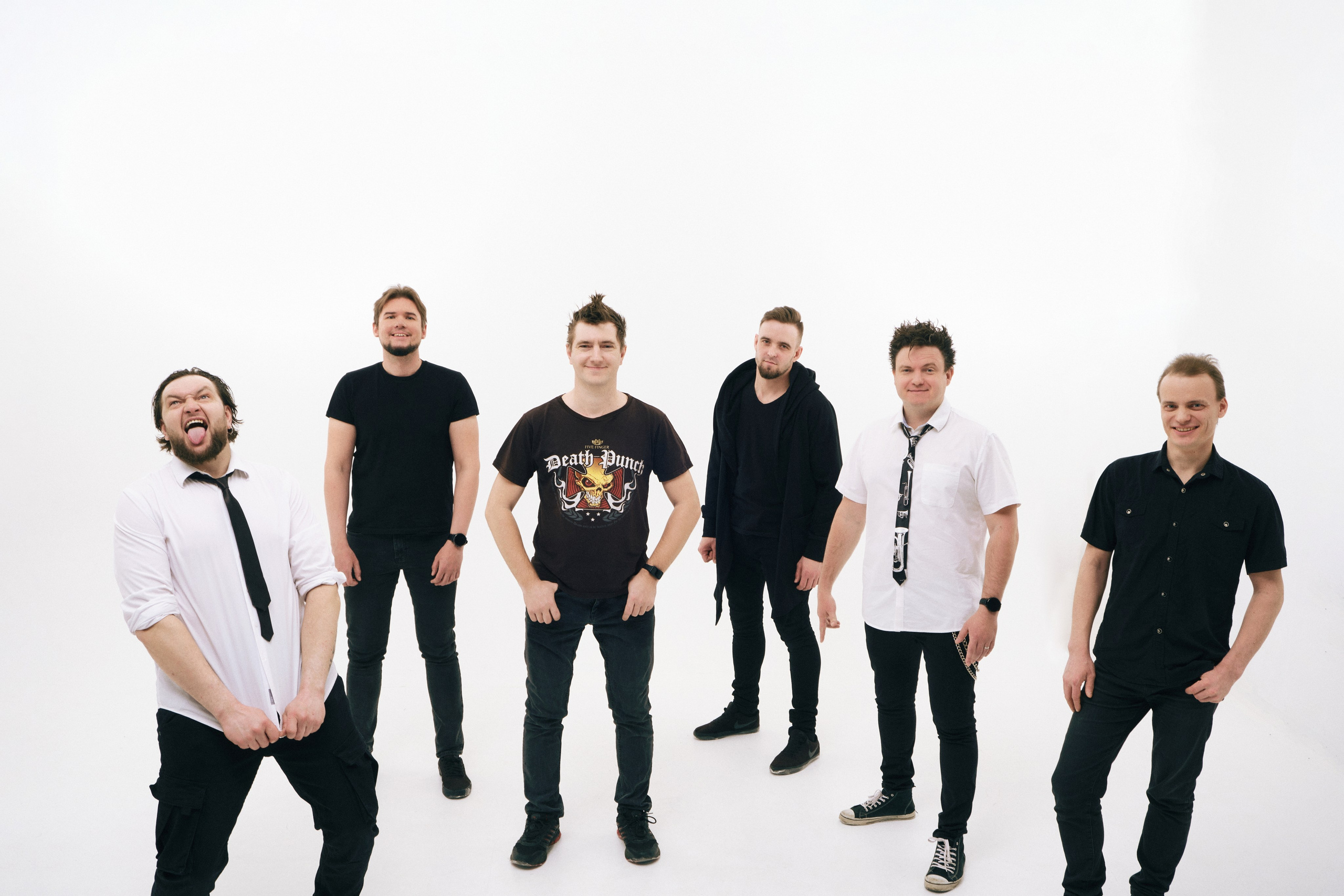 Музыкальные группы. Антон Ив