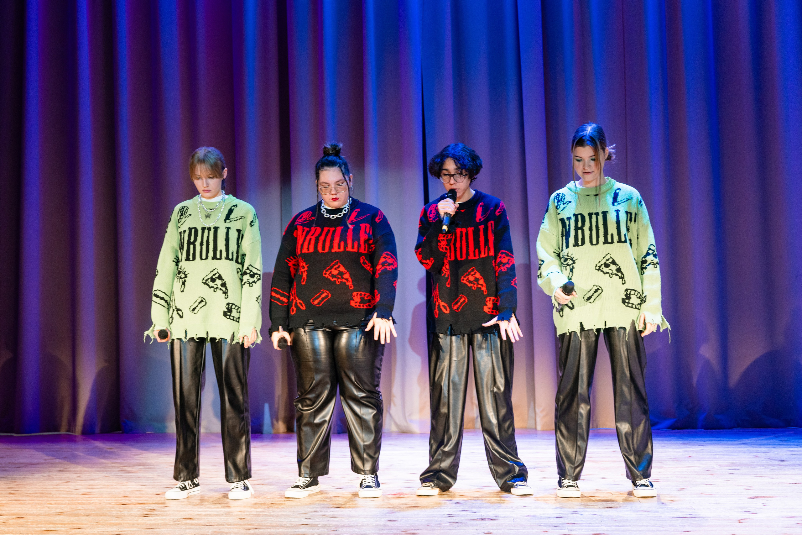 Концерт ДК Буривестник. Фотограф Никита Комаров