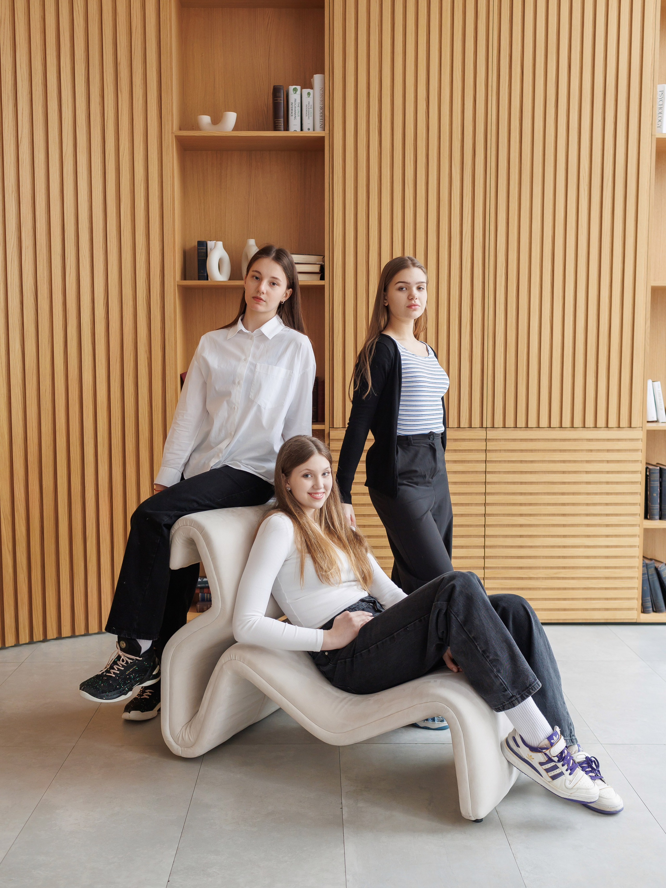 СТАРШАЯ ШКОЛА. Выпускные альбомы, школьные фотографии, детский сад, Москва и Московская область