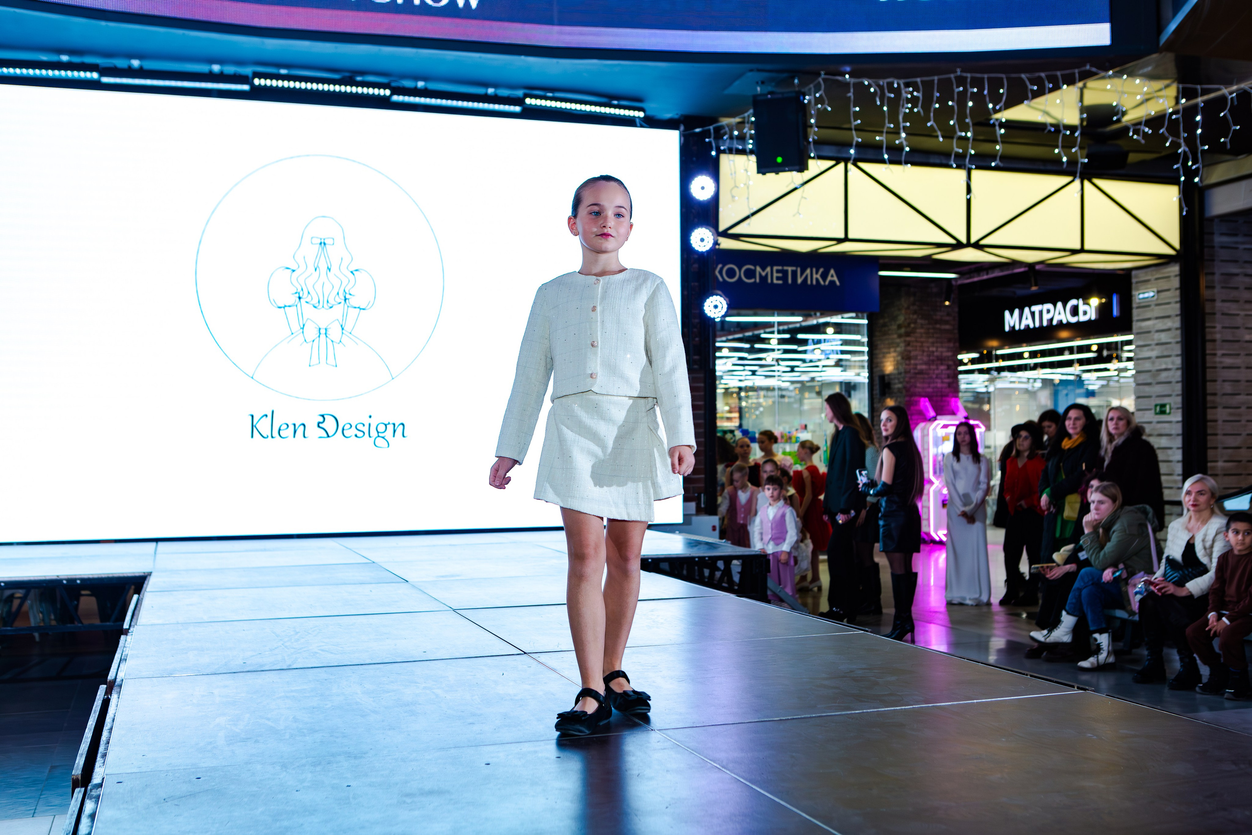 SAYMYNAME FASHION SHOW. Репортажный, семейный, свадебный, портретный фотограф