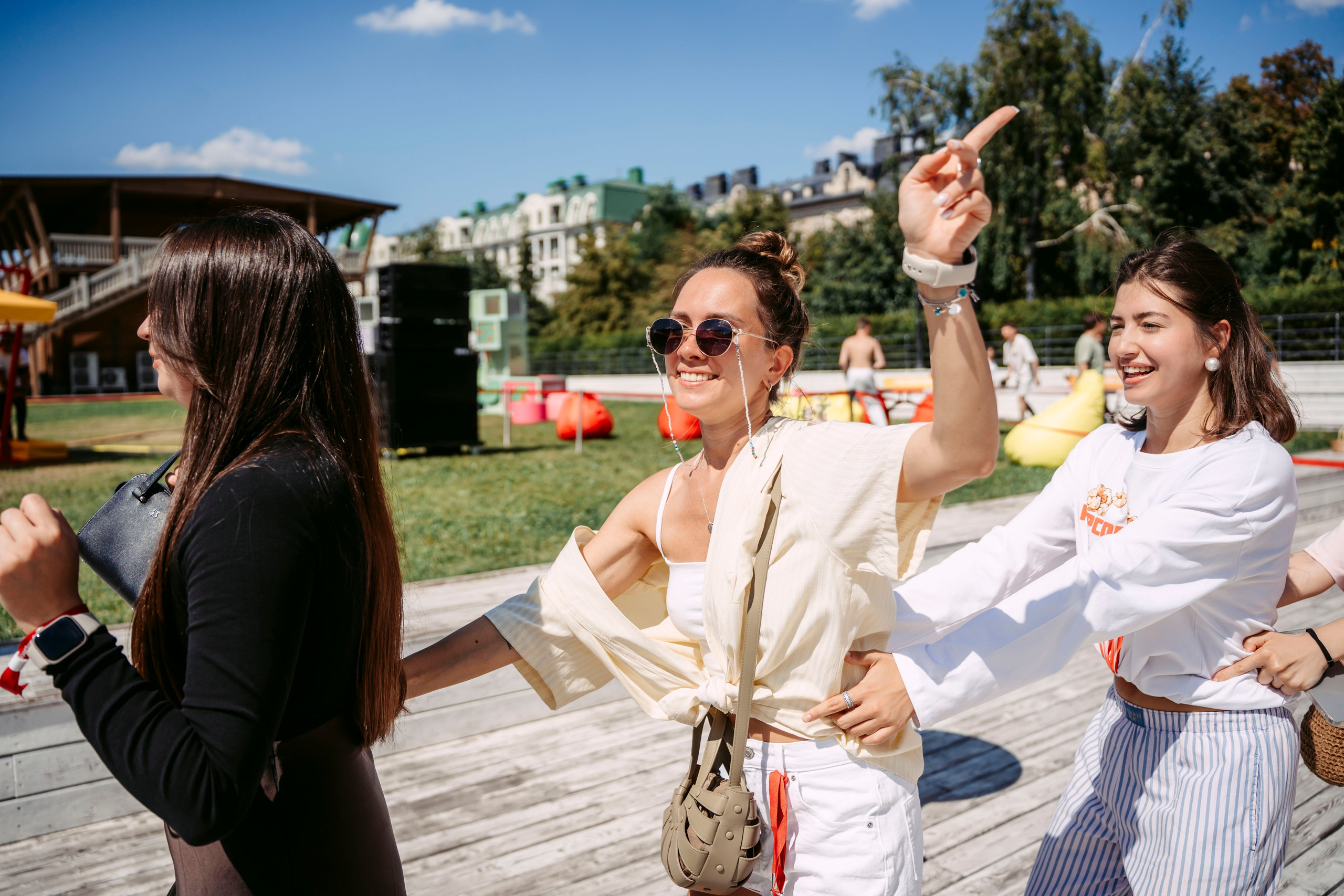 Маркет Маркета. Вечеринка блогеров / 2025. Саша Копылов, фотограф в Казани
