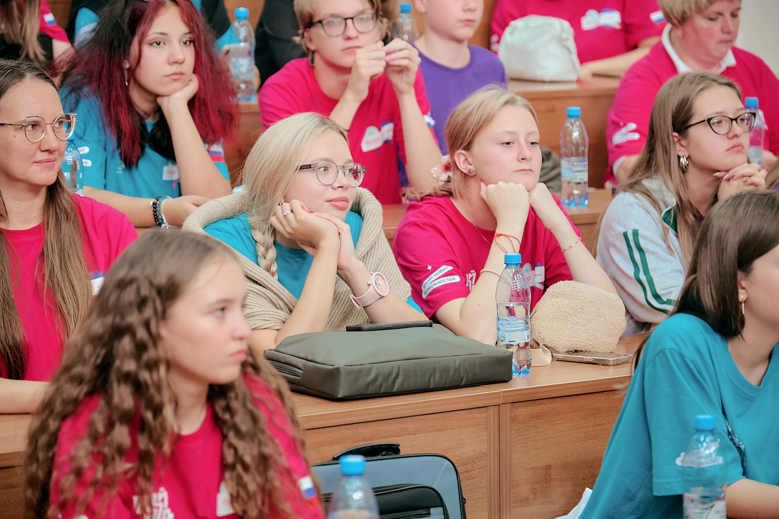 Большая перемена. Фотограф Яковлев Роман — Красноярск