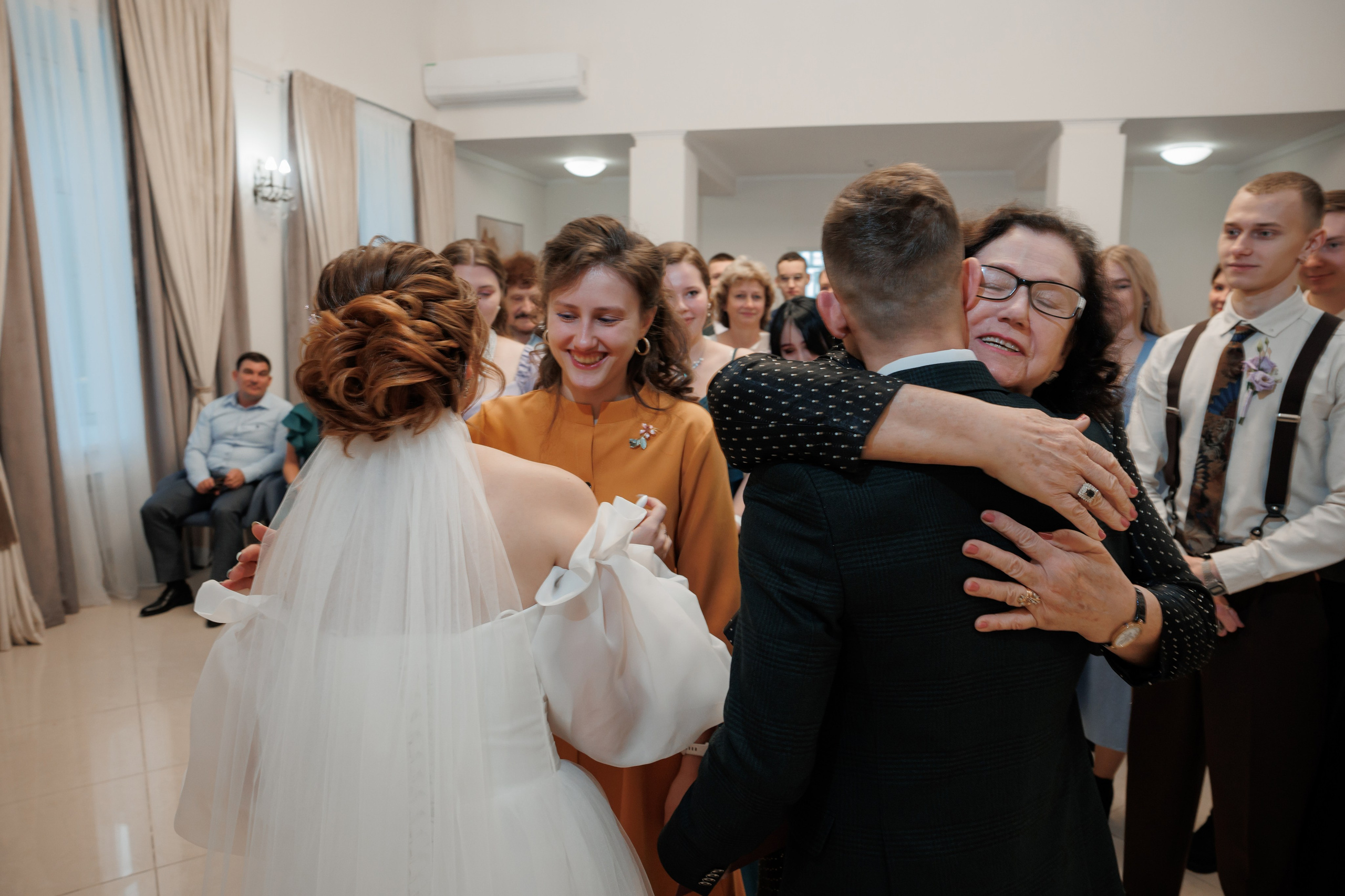 Константин и Дарья, ЗАГС ВДНХ, отель Soluxe, ресторан «Антик». Свадебный и репортажный фотограф (Москва, Королев и другие)