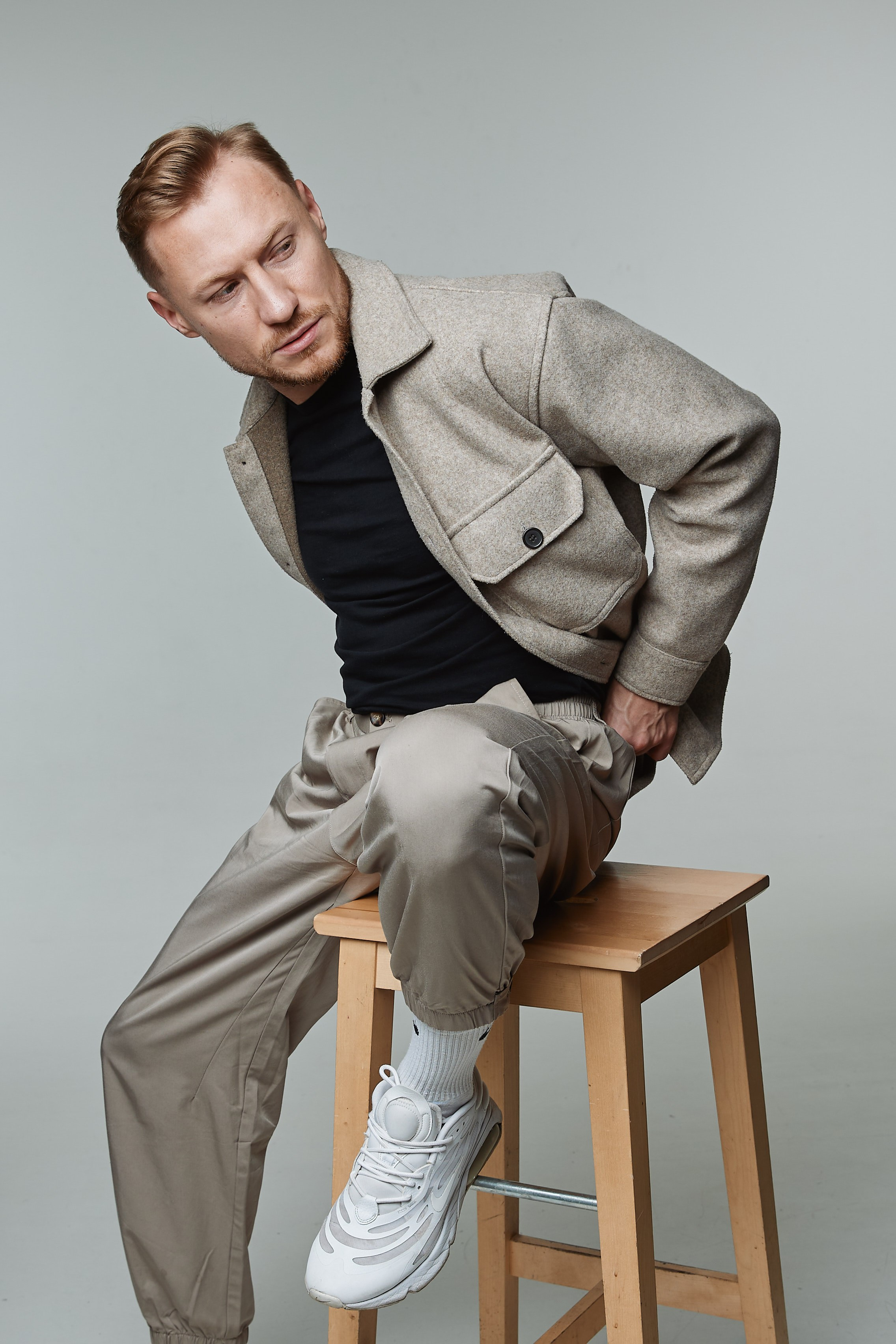 деловой портрет для linkedin, профессиональный бизнес портрет, фотосессия в деловом стиле, стильный деловой портрет, бизнес портрет москва, студийная фотосессия деловой портрет, заказать деловой портрет, фотосъемка бизнес портрета, деловой портрет женщины, бизнес портрет для женщин, мужской бизнес портрет, фотограф бизнес портретов, портрет для деловой биографии, обработка делового портрета ии, лучшие позы для бизнес портрета