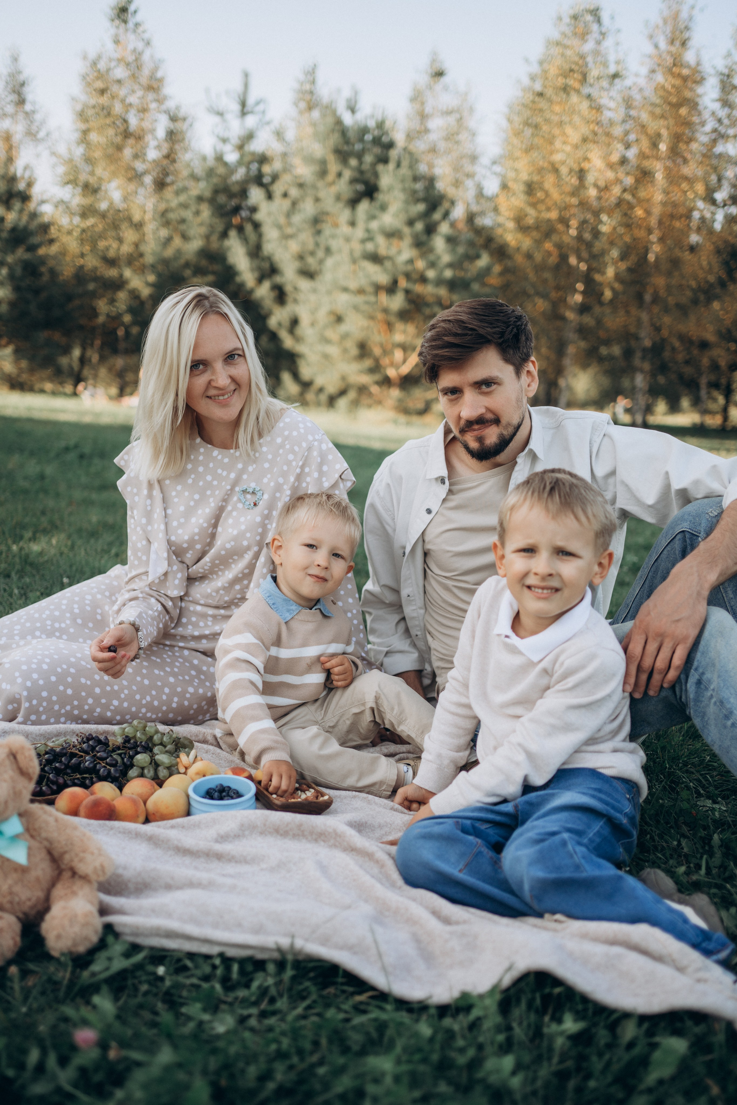 Прогулка в парке. Фотограф новорожденных и малышей до года в Москве Анастасия Соколова