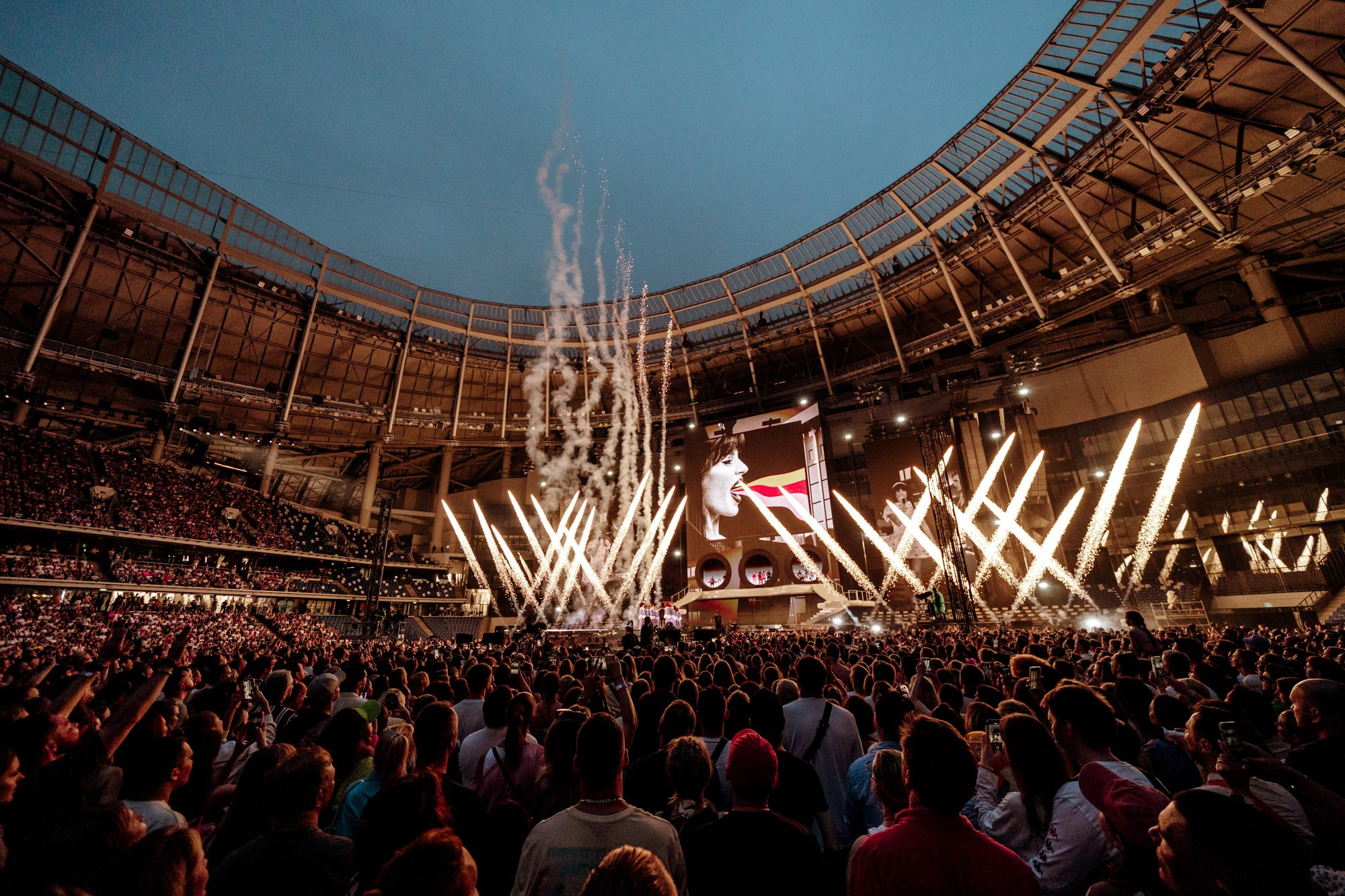 Zivert. Магия музыки в кадре: Концертная Фотография