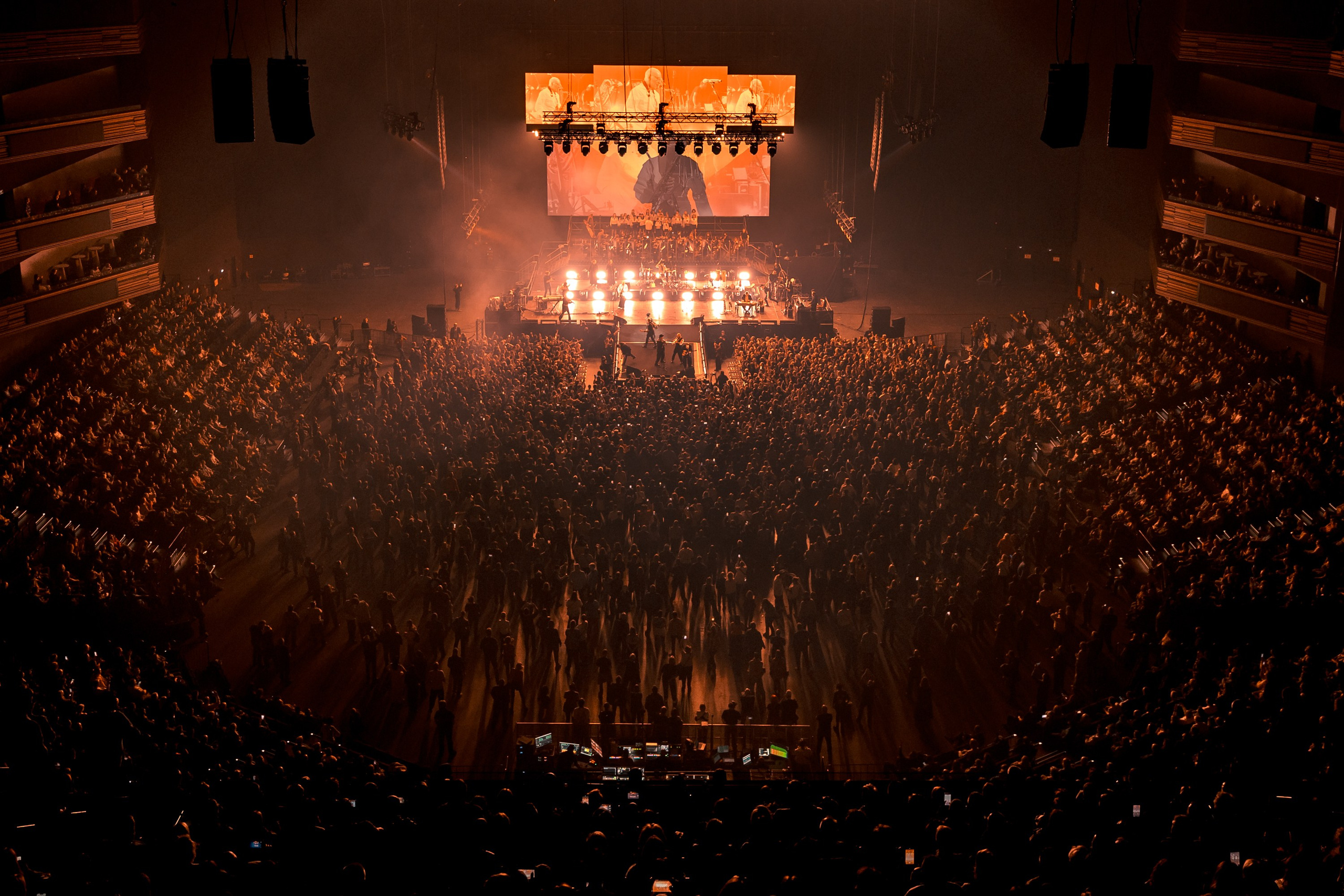 Гарик Сукачёв. Магия музыки в кадре: Концертная Фотография