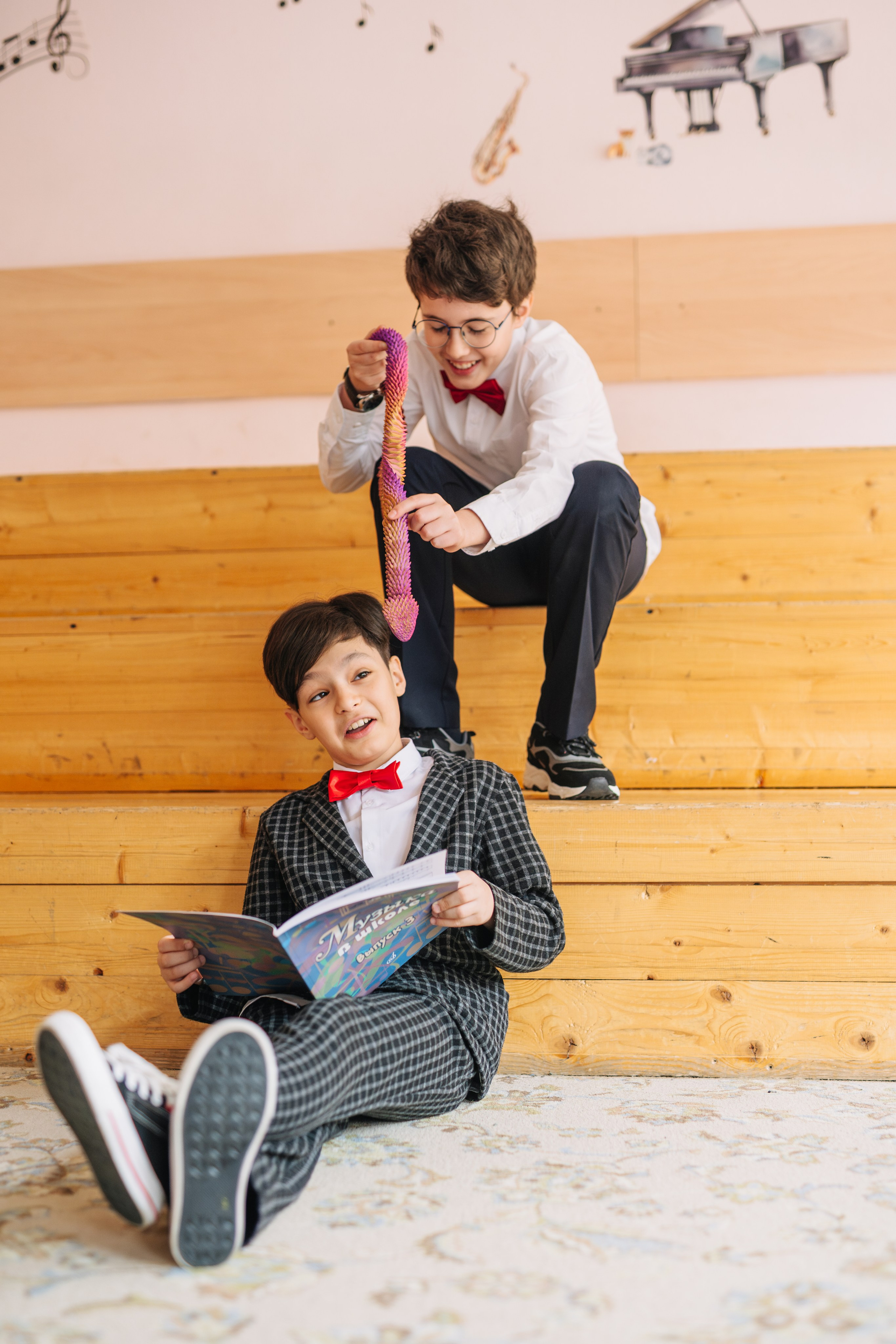 4 класс. Школьные альбомы и альбомы для детского сада. Юлия Осипова. Москва