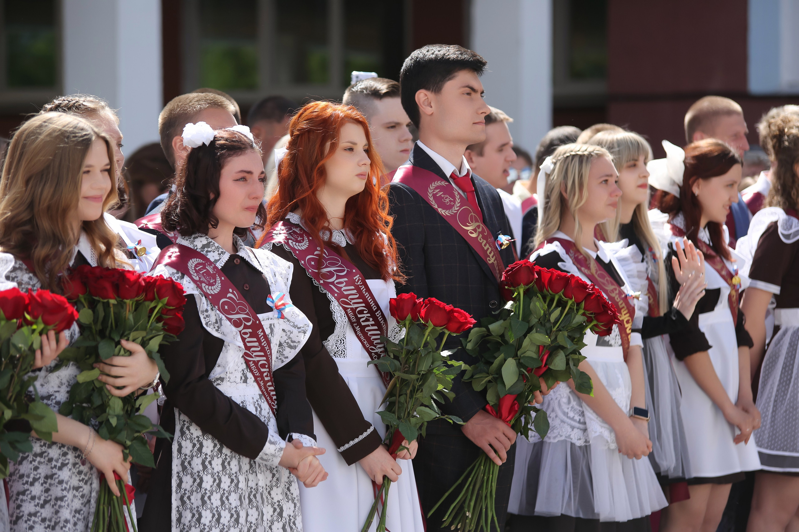 ЛИНЕЙКА «ПОСЛЕДНИЙ ЗВОНОК» 9 ШКОЛА 2024 г МЦЕНСК. ТВОЙ АЛЬБОМ / ТВОИ ПРАВИЛА