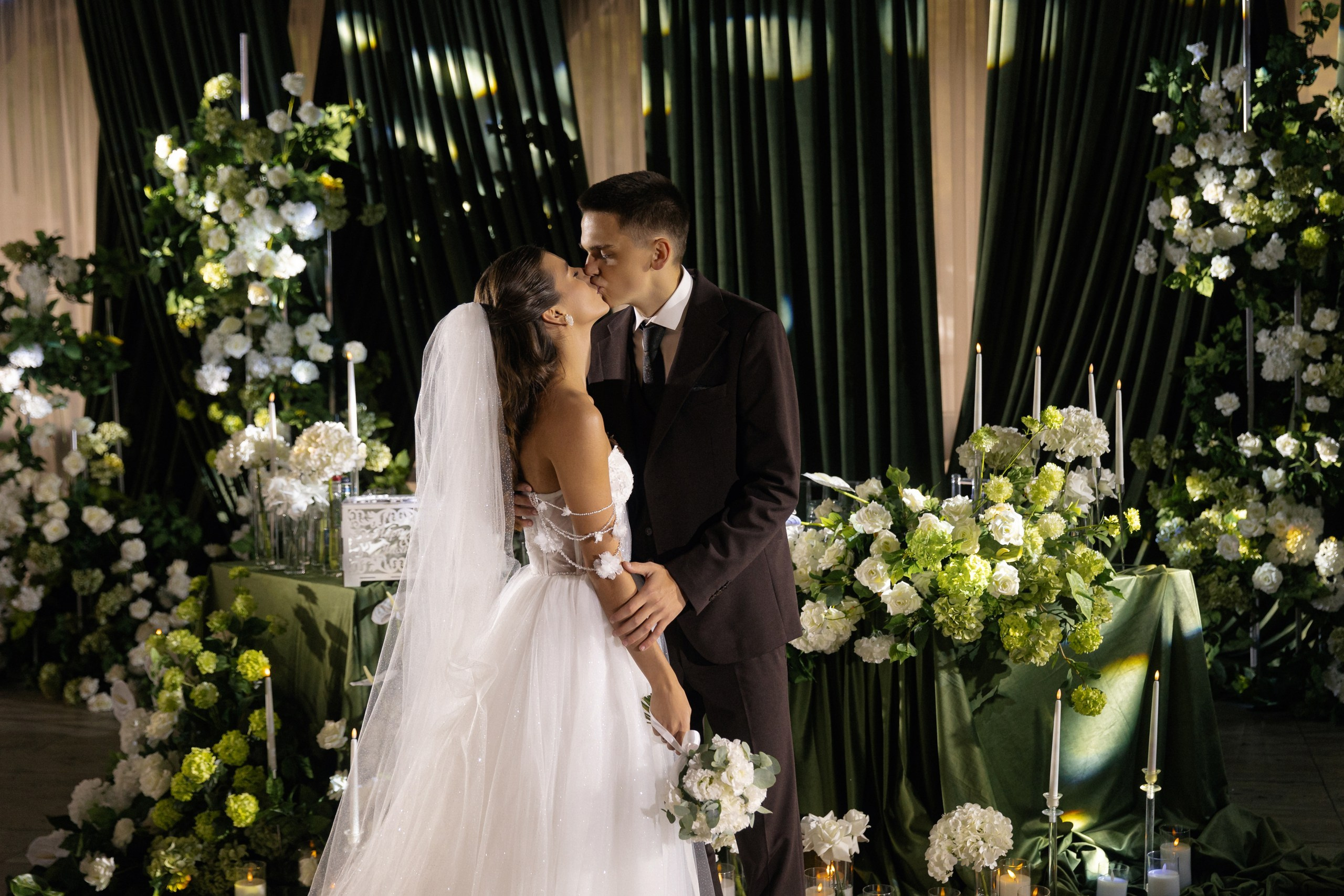 GAVRILYUK FAMILY. Свадебные фотограф и видеограф в Краснодаре | Алина и Евгений Кумановские