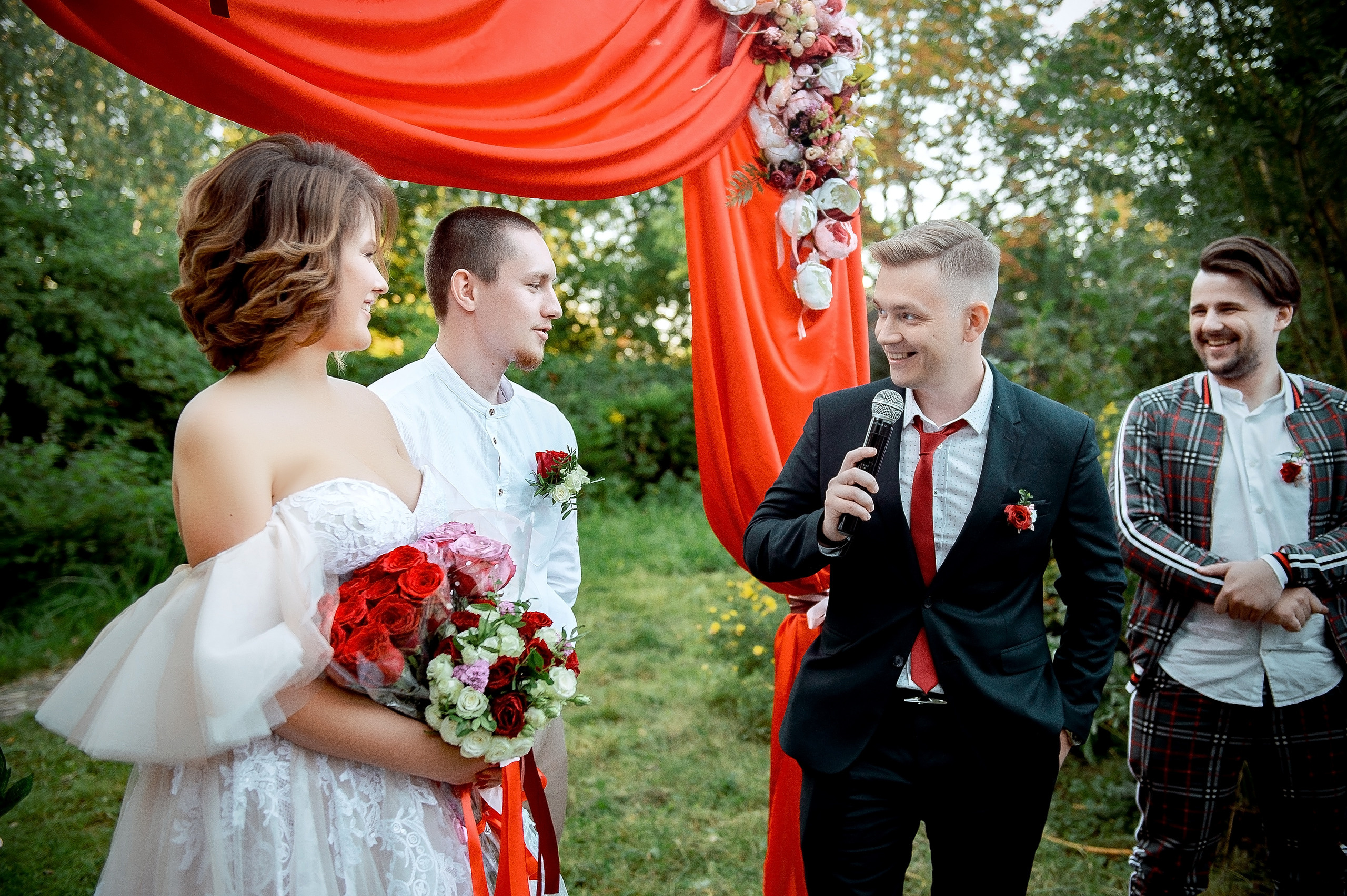 Даша и Егор, Лосино-Петровский. Свадебный и семейный фотограф Виктория Носачёва. Щелково, Москва и МО