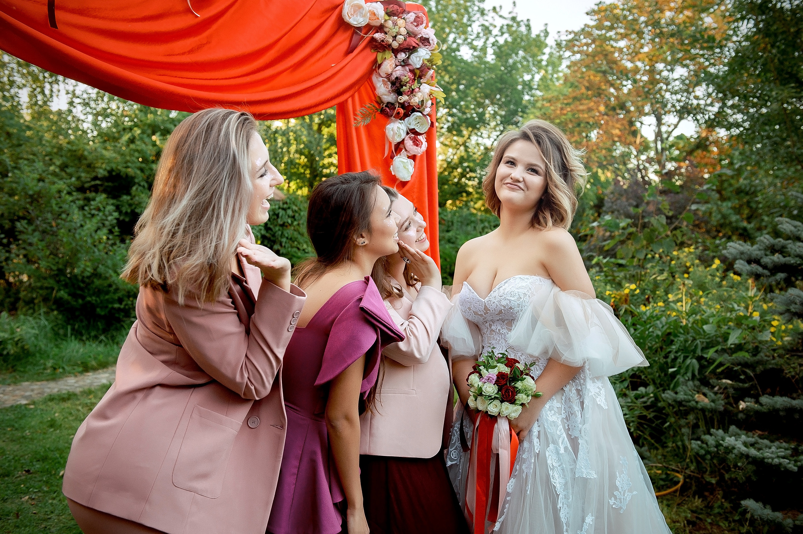 Даша и Егор, Лосино-Петровский. Свадебный и семейный фотограф Виктория Носачёва. Щелково, Москва и МО