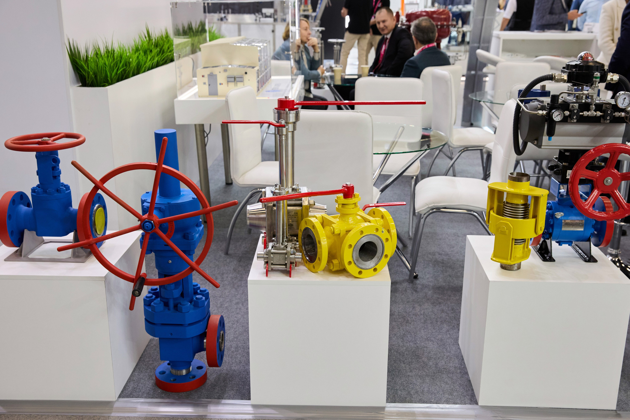 Выставка. Свадебная, репортажная фотосъемка и видеосъемка в Минске. Илья и Юлия Ширмановы. Фотограф | Видеограф | Минск