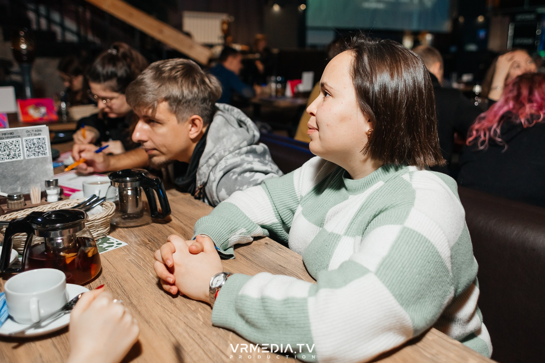 WoW QuiZ в баре «Друзья»