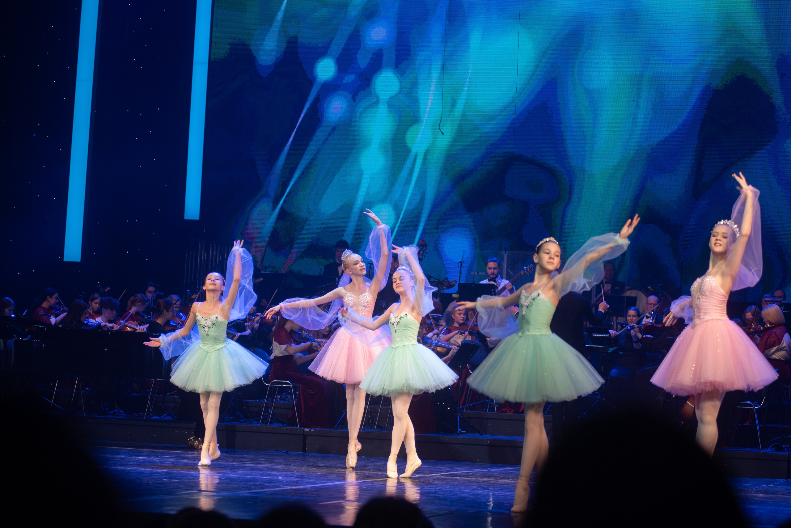 Отчетный концерт ДШИ «Гармония» «Зимняя гармония». Фотограф новорожденных, семейный детский в Тюмени Татьяна Морозова