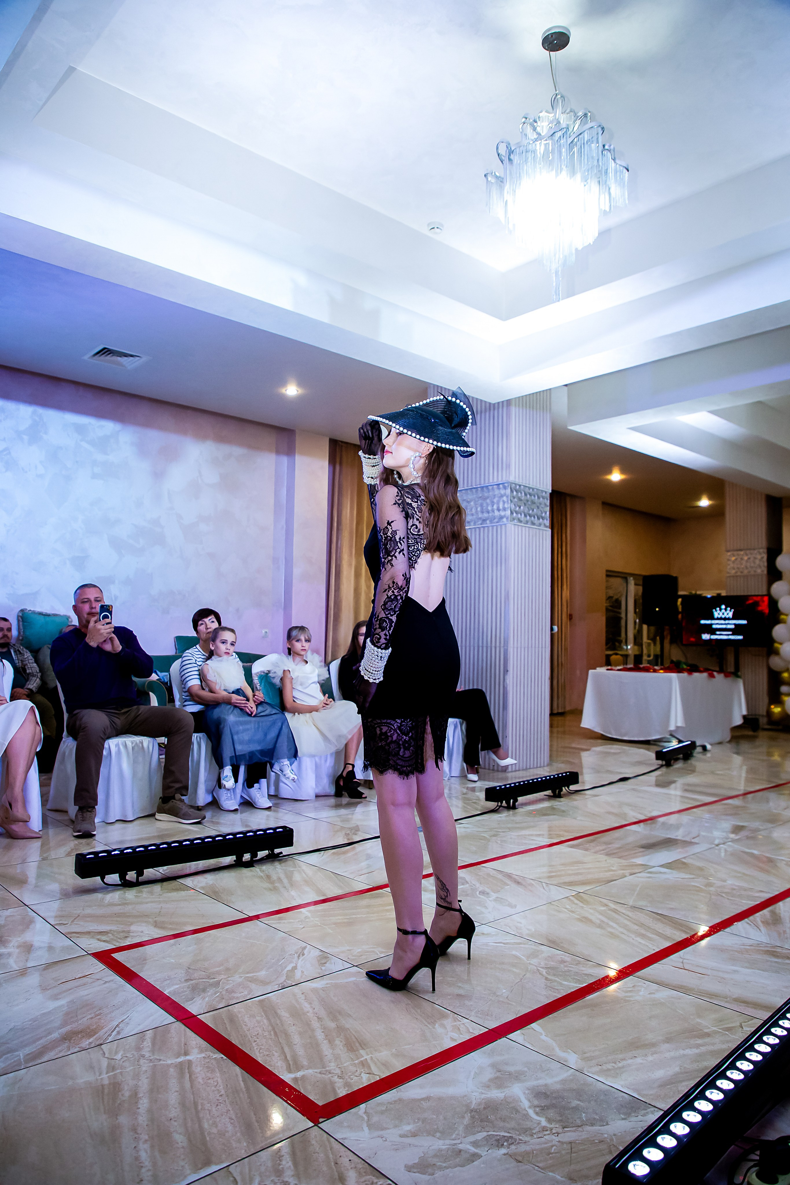 ЮНЫЕ КОРОЛЬ И КОРОЛЕВА 👑. Https://malovafoto.ru