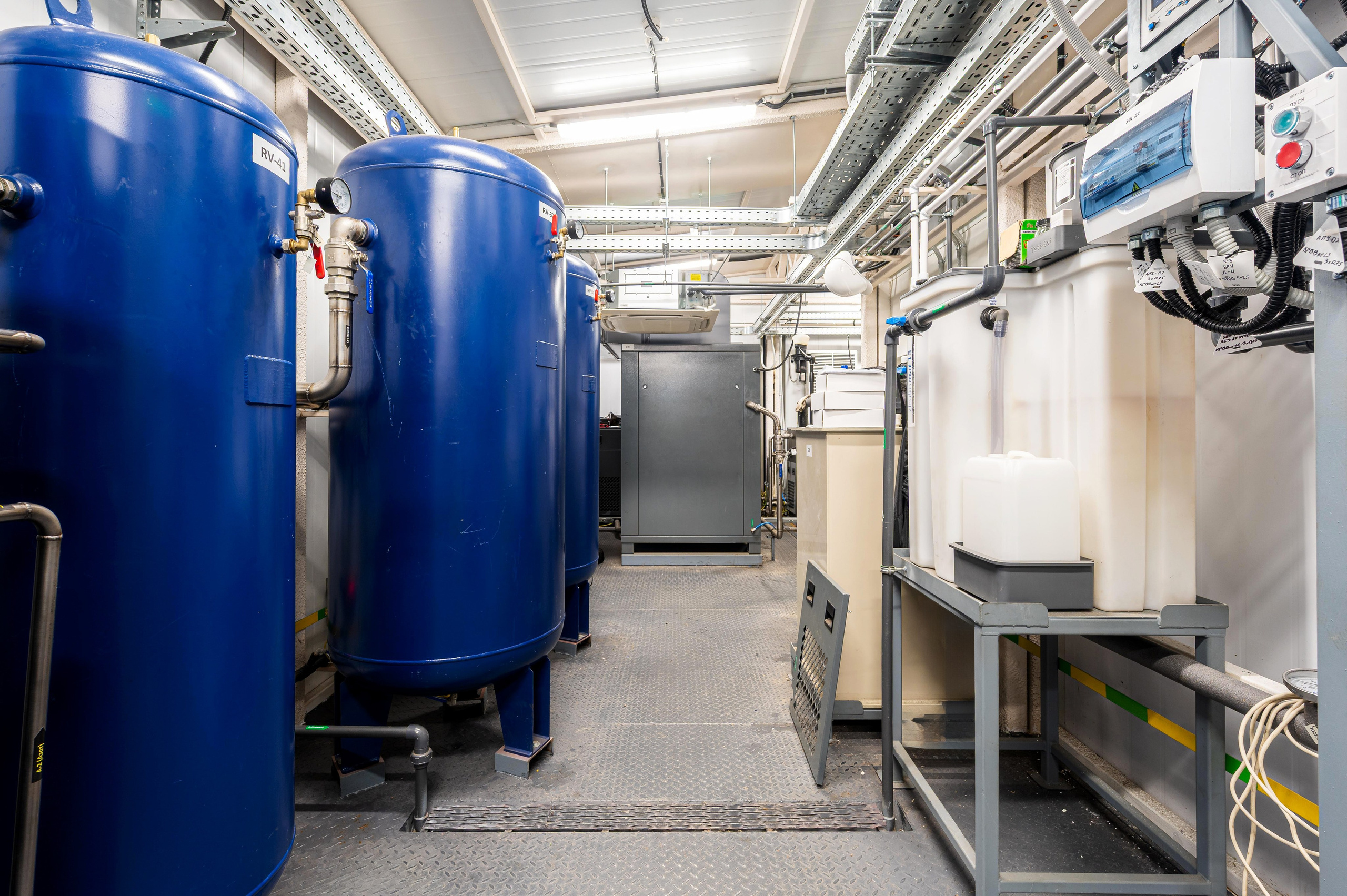 Промышленный фотограф. Интерьерный фотограф. Фото- видеосъемка недвижимости Санкт-Петербург