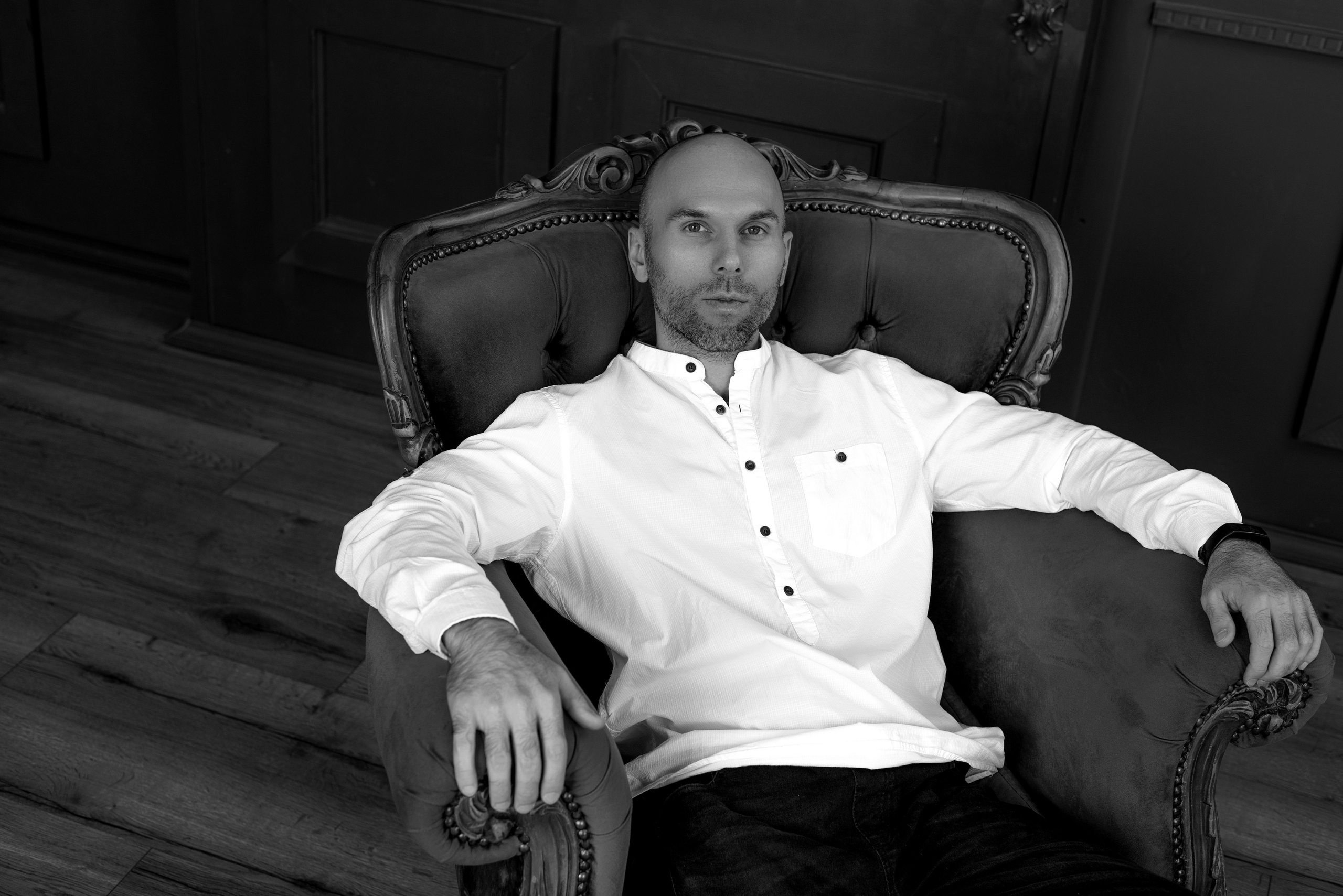 Мужской портрет. Предметный фотограф в Краснодаре Вера Капитанова. Предметная съёмка