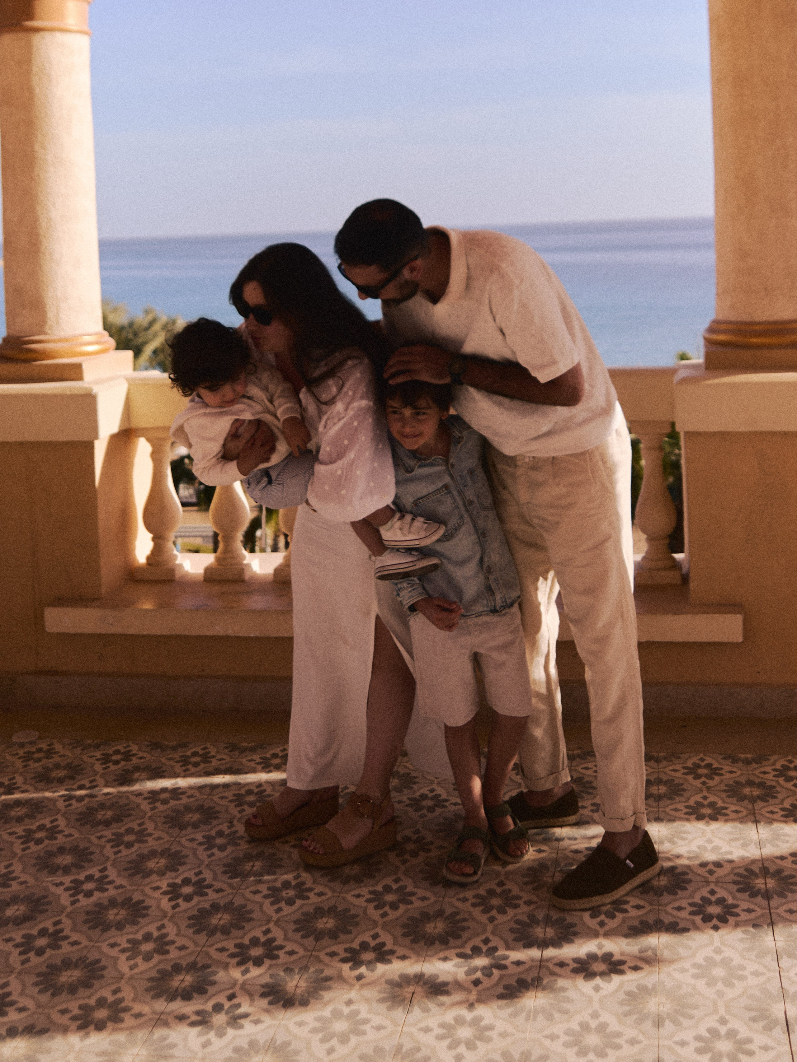 Позы для семейных и групповых съёмок. Jorgis Talè — photographer, kind person, teacher of arts and other mag