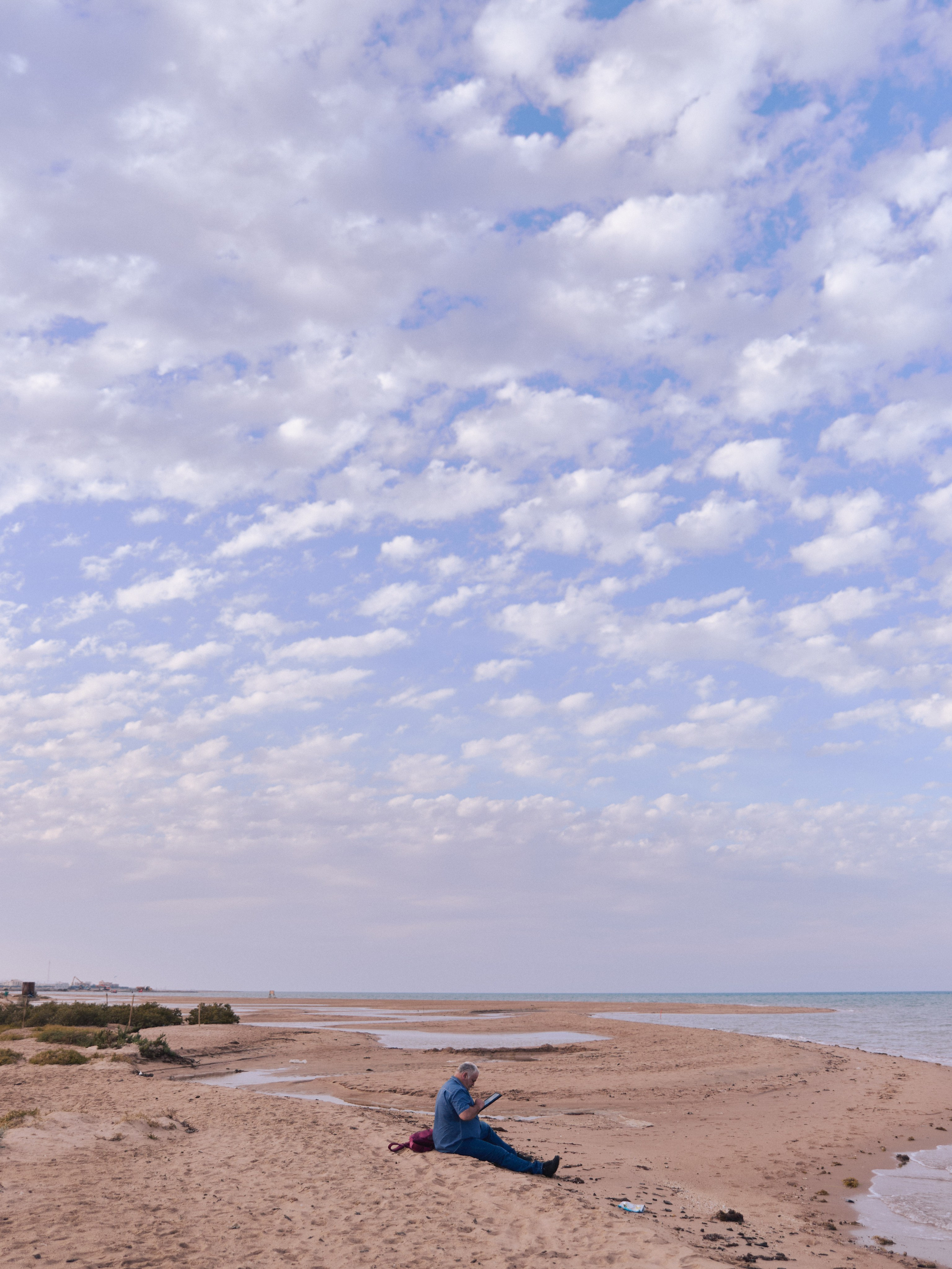 ¼. Jorgis Talè — photographer, kind person, teacher of arts and other mag