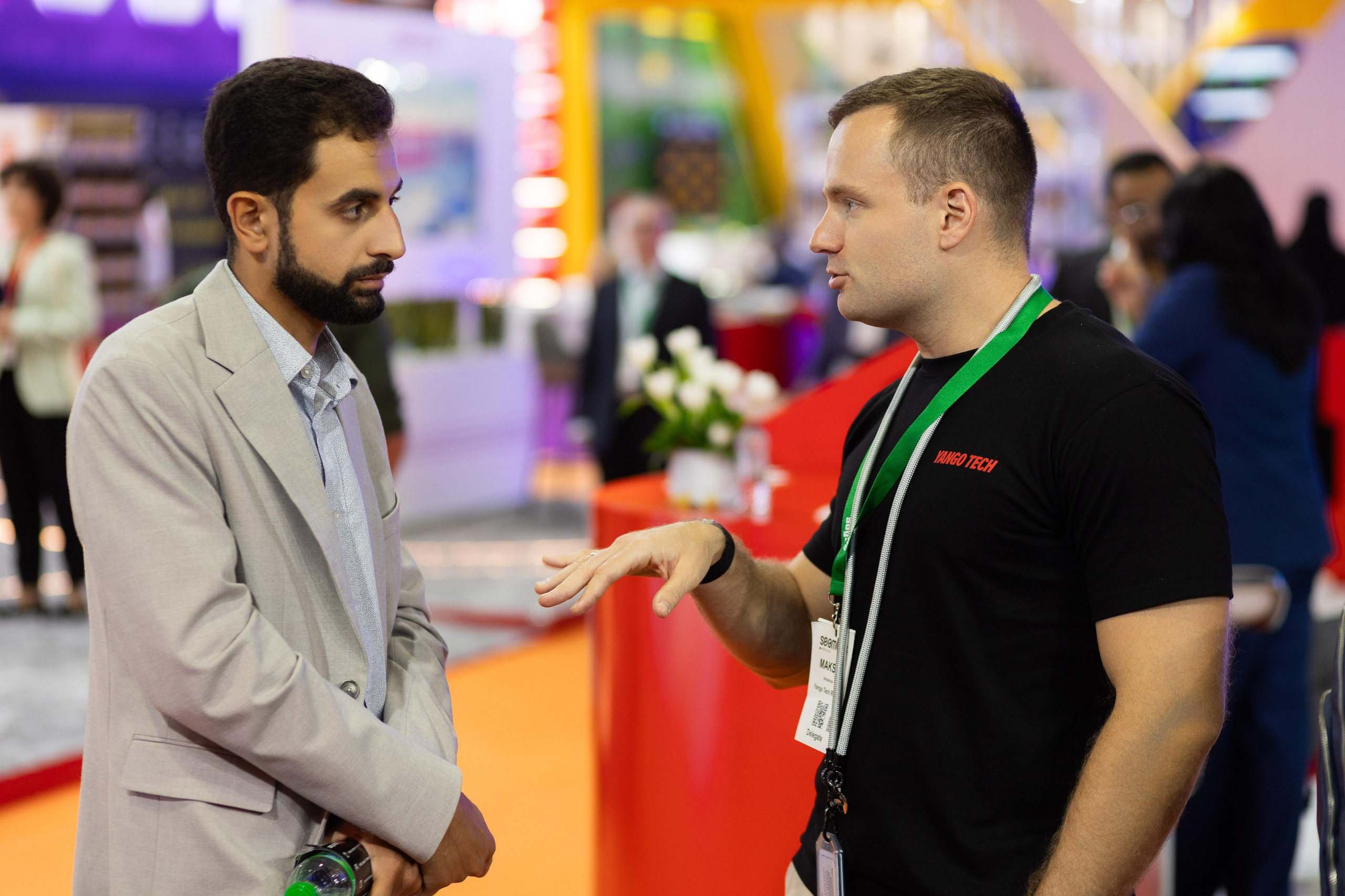 Conferences and expo photoshoot. Professional event photographer Ruslan Davletberdin