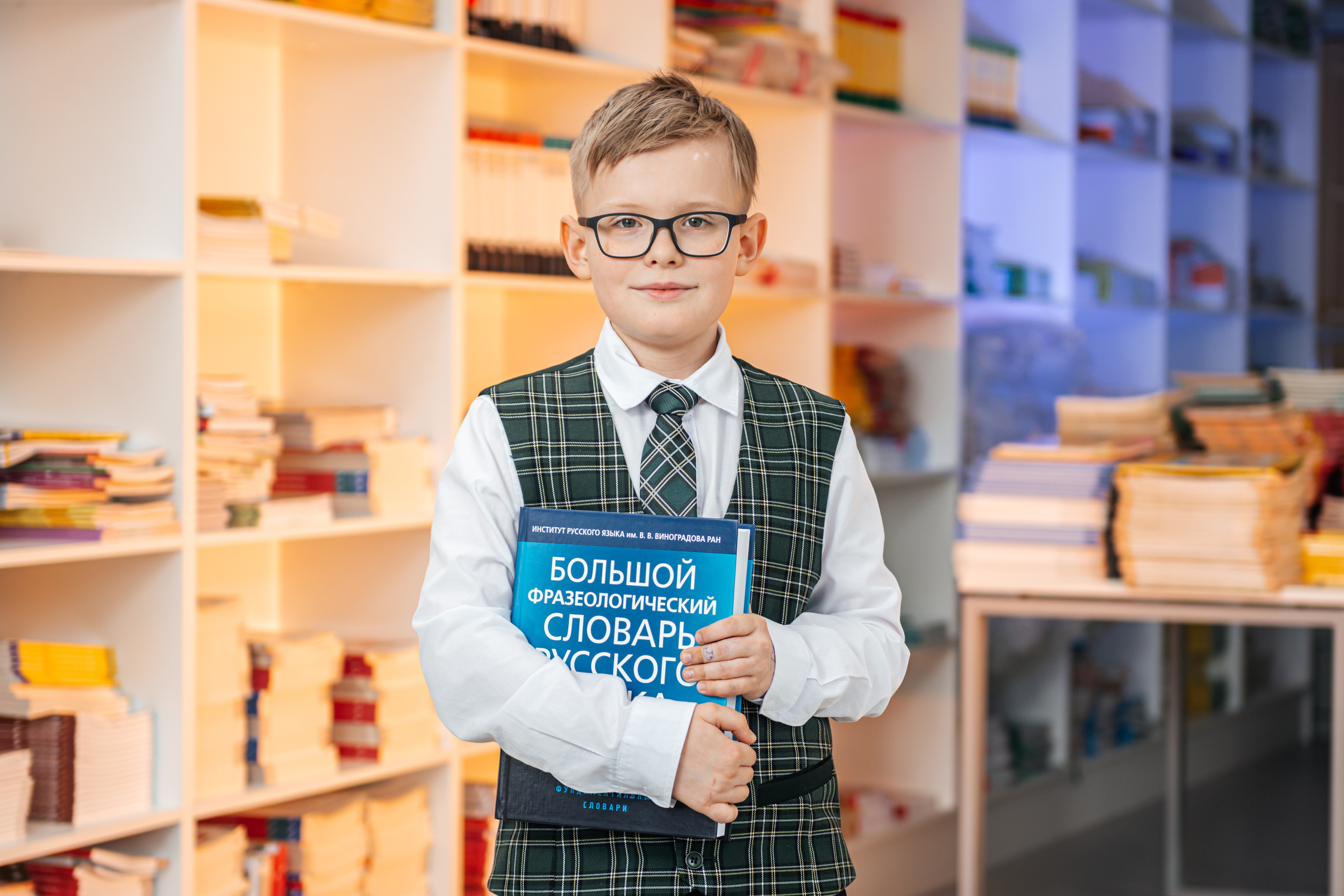 Начальная школа. Современные выпускные альбомы в Новосибирске