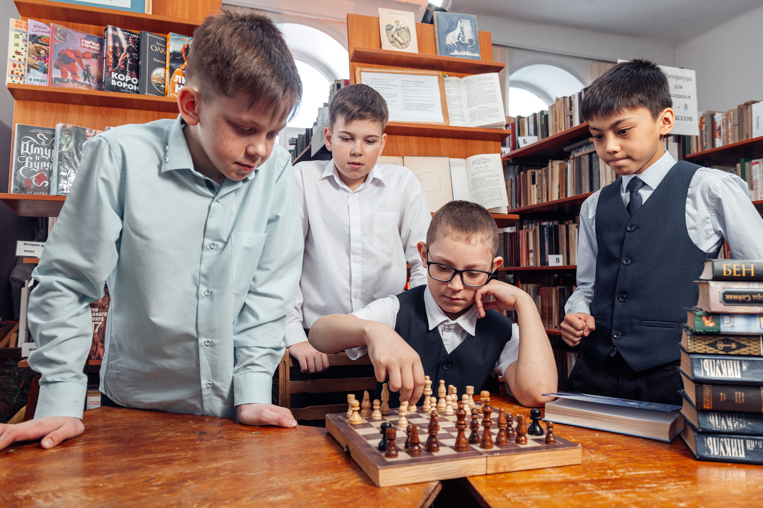 Начальная школа. Современные выпускные альбомы в Новосибирске