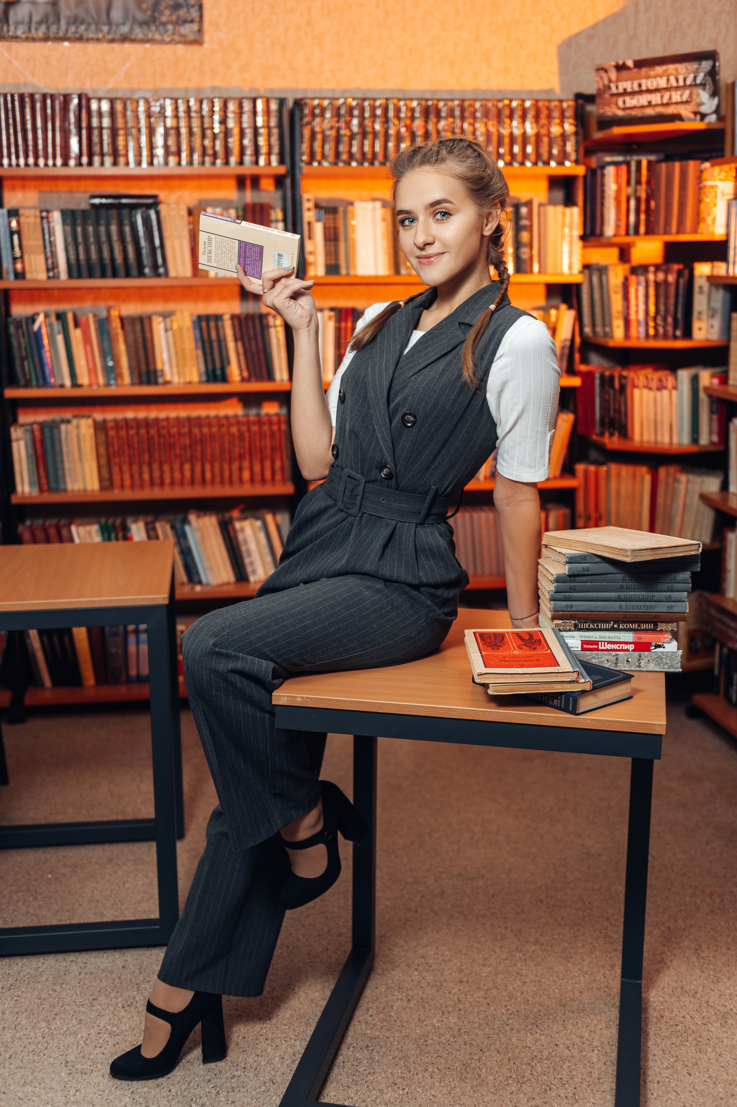 Красивый, школьный портрет. Портрет. Профессиональное фото.Профессиональный фотограф