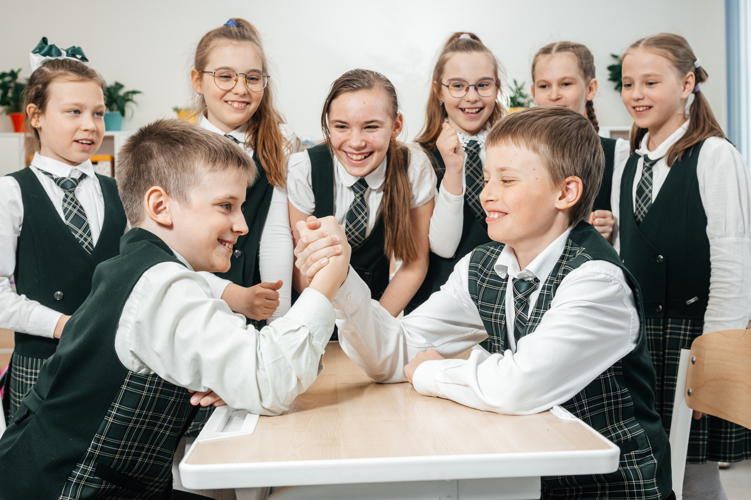 Начальная школа. Современные выпускные альбомы в Новосибирске