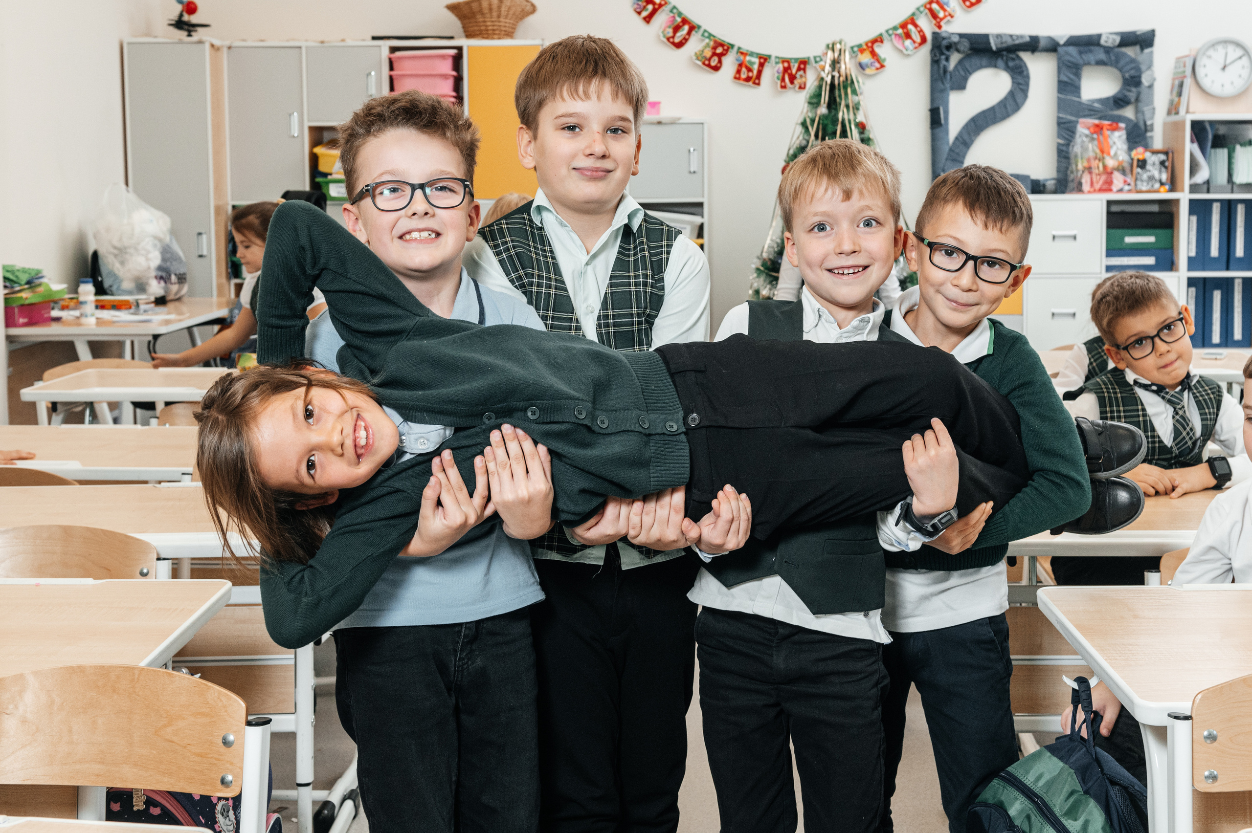 Начальная школа. Современные выпускные альбомы в Новосибирске