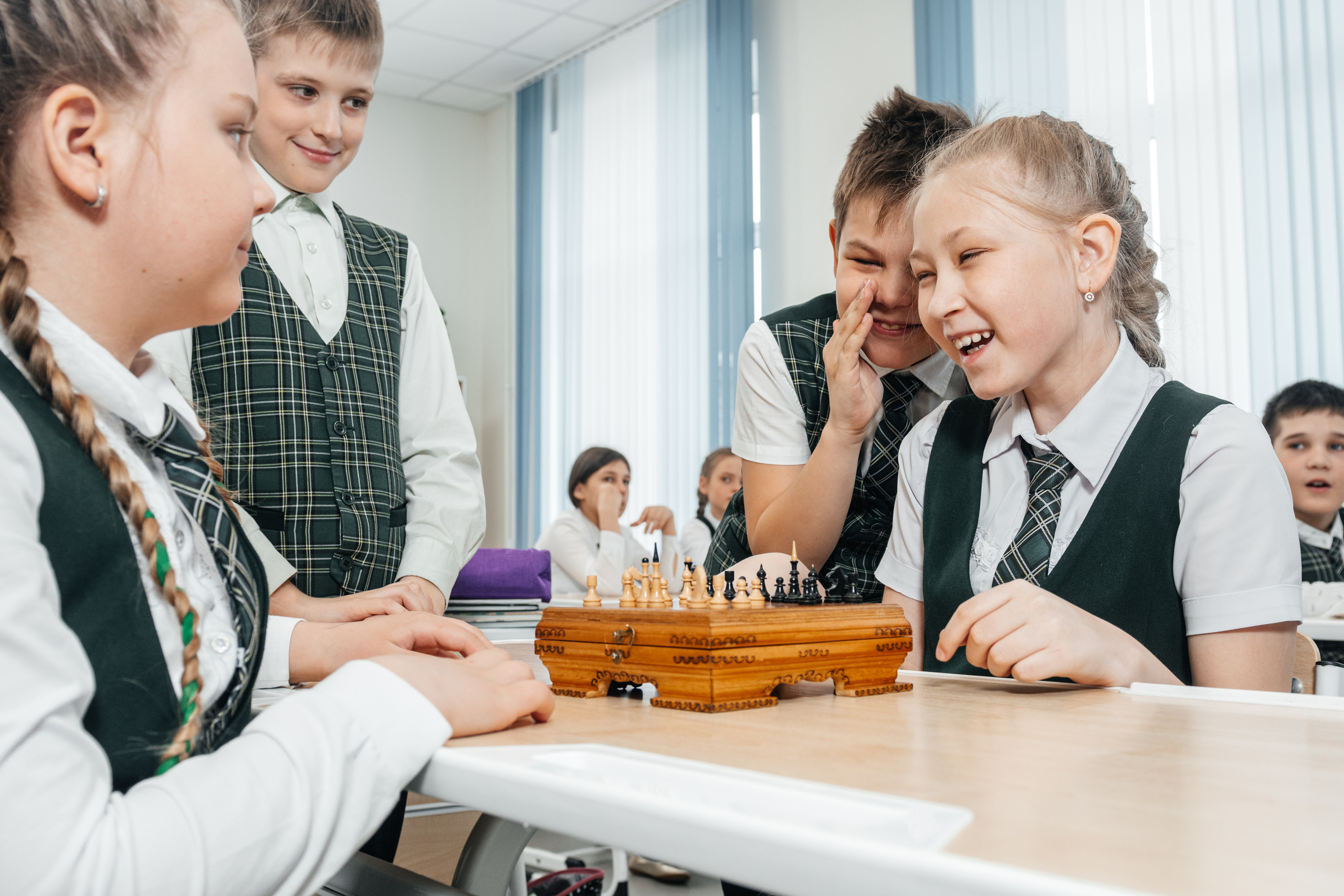 Начальная школа. Современные выпускные альбомы в Новосибирске