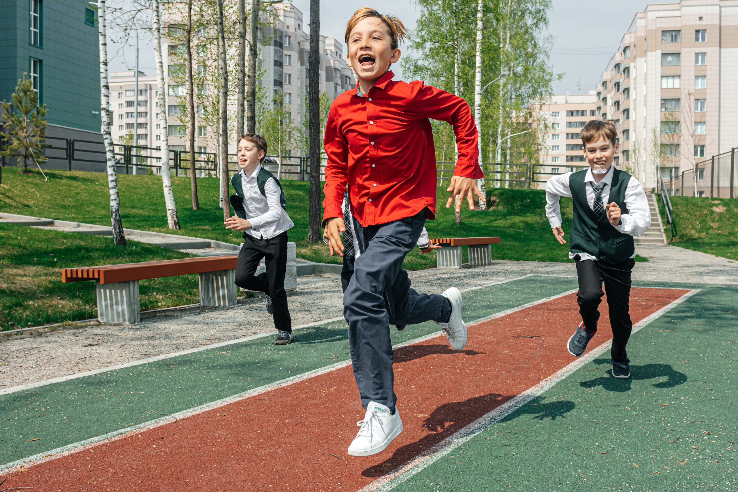 Начальная школа. Современные выпускные альбомы в Новосибирске